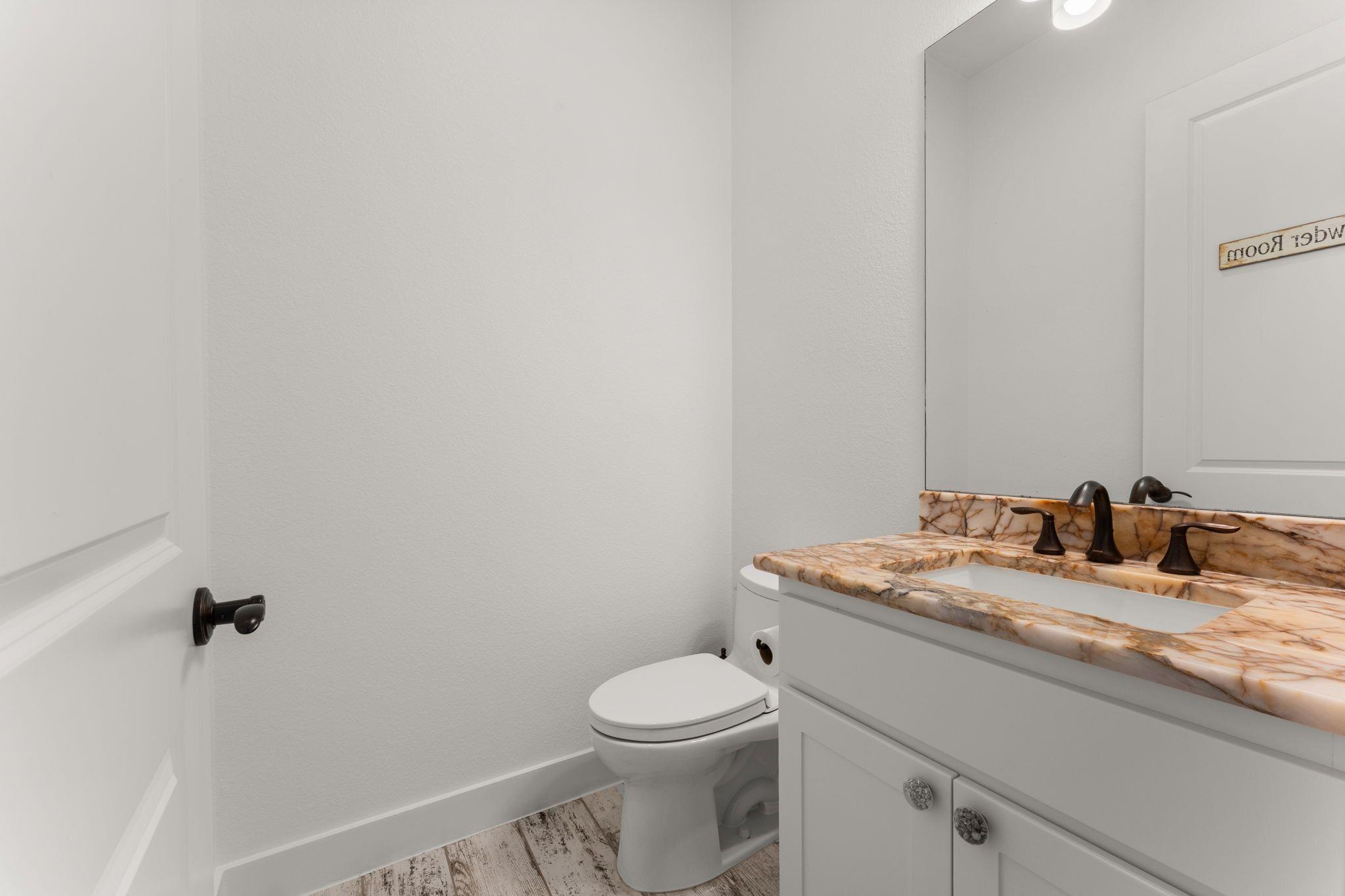 300 Marina View CT