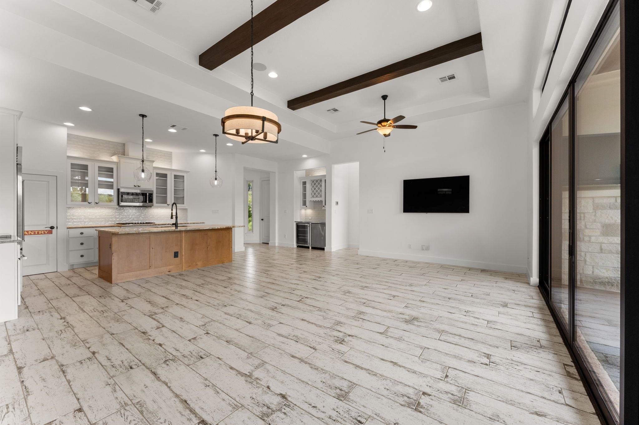 300 Marina View CT