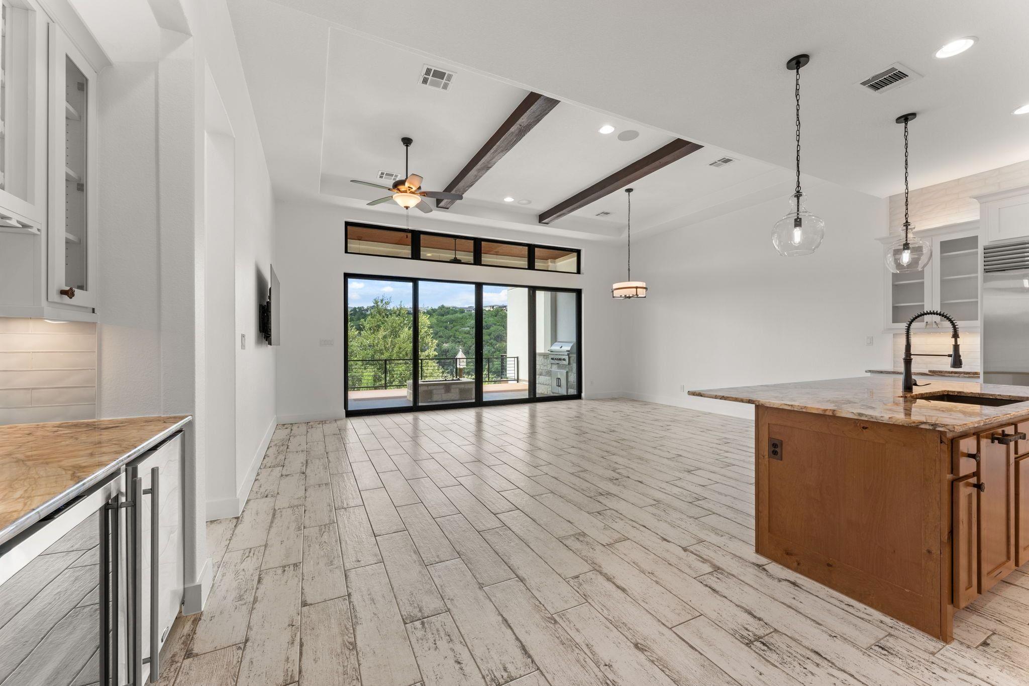 300 Marina View CT