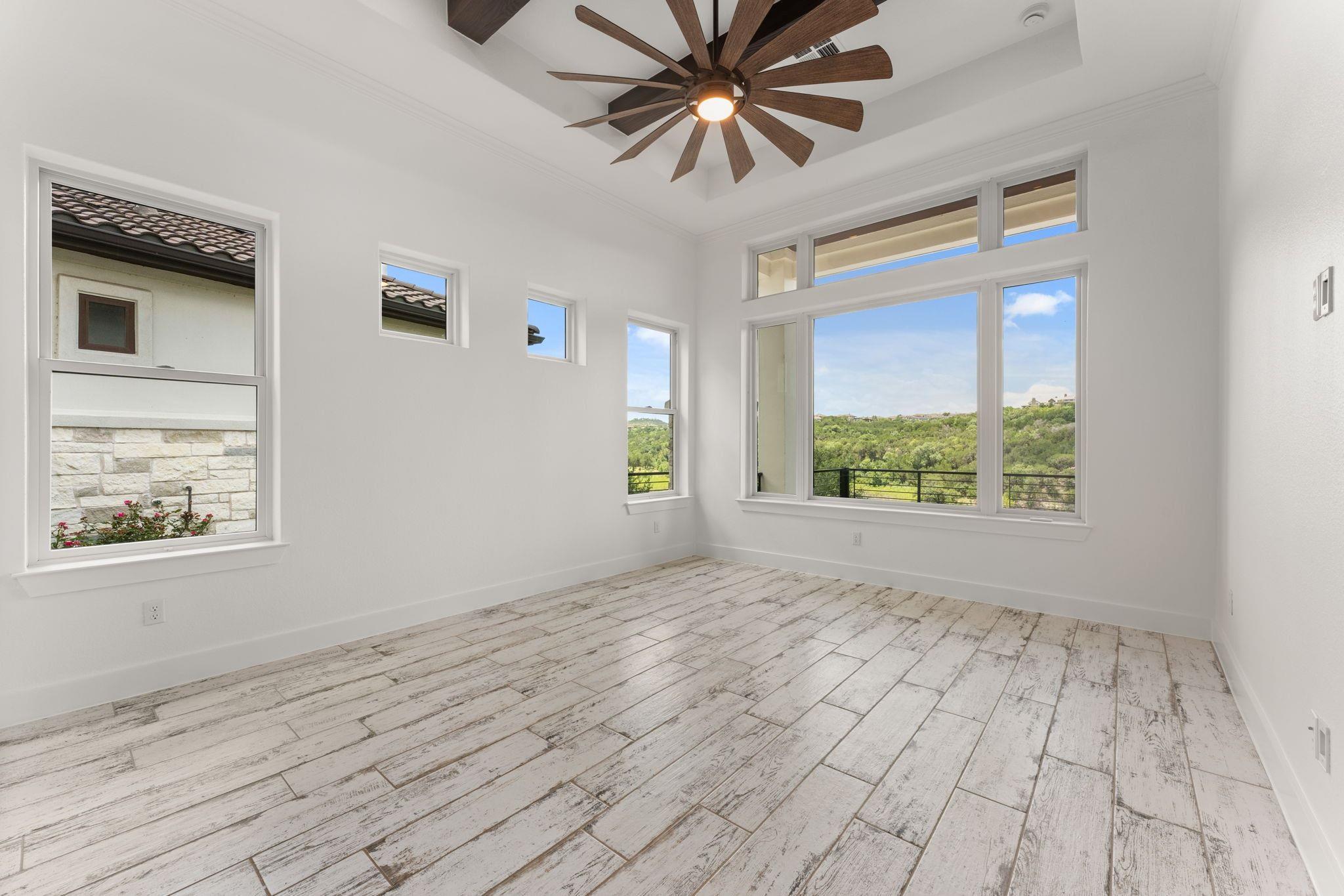 300 Marina View CT