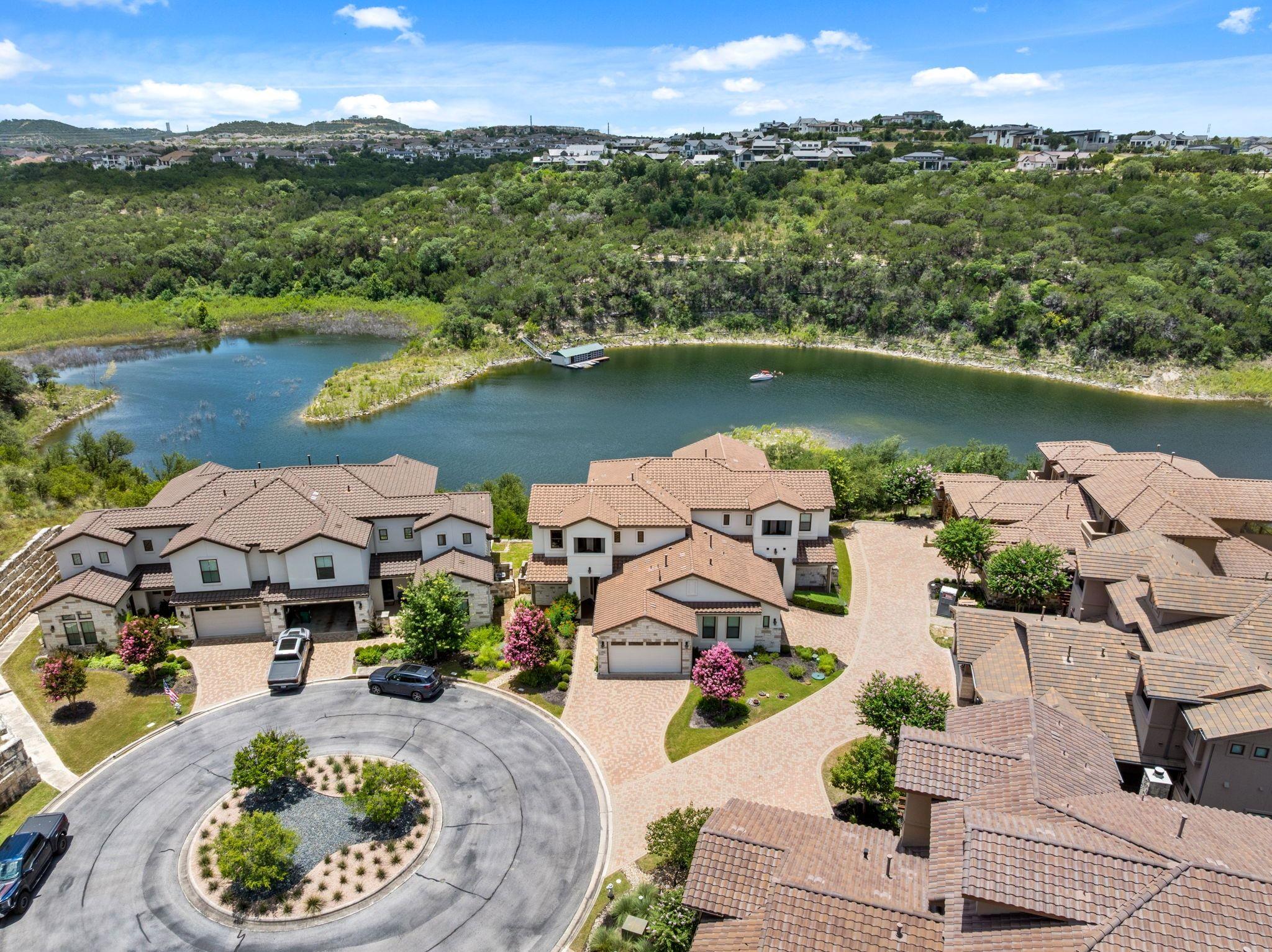 300 Marina View CT