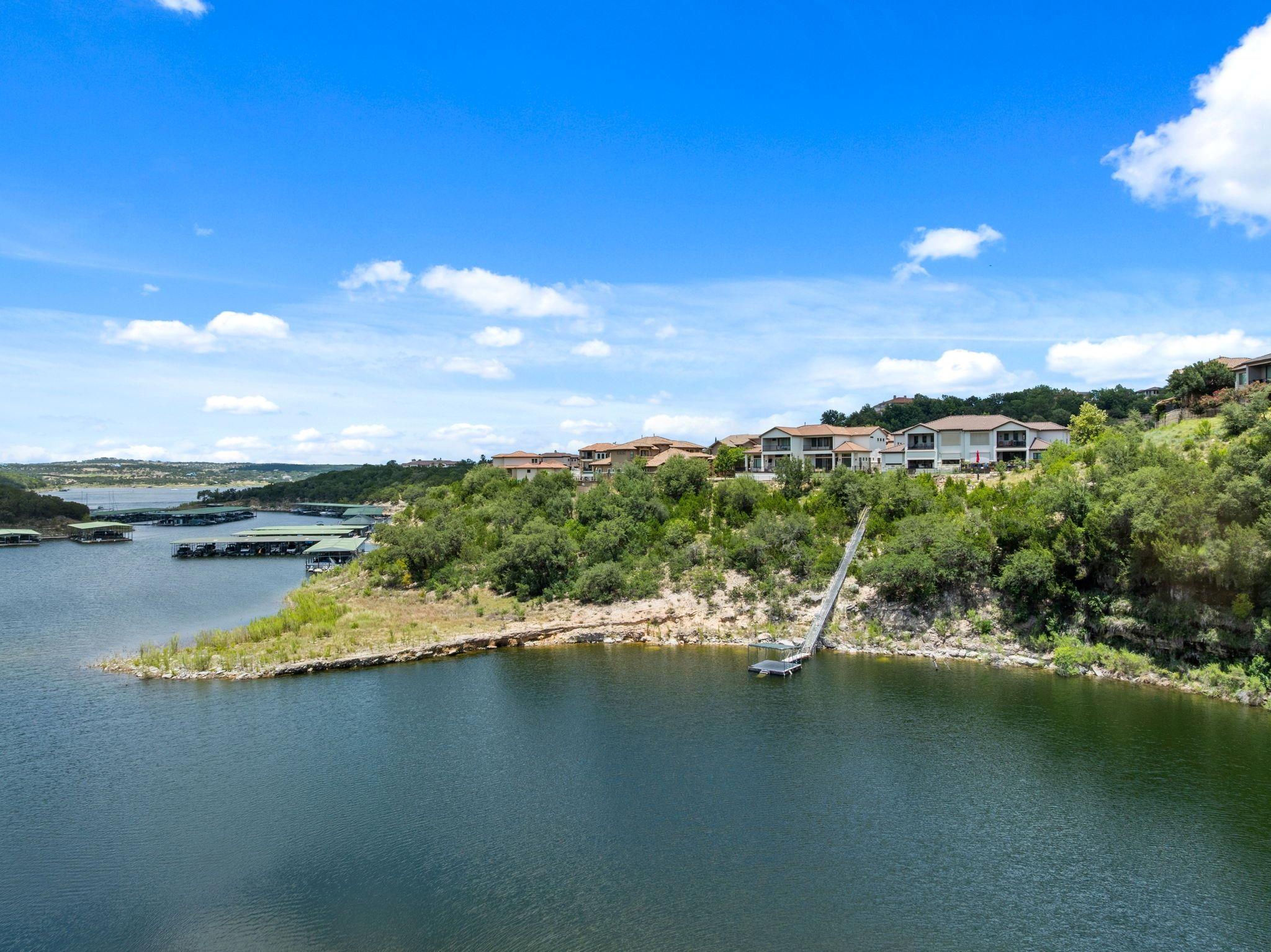 300 Marina View CT