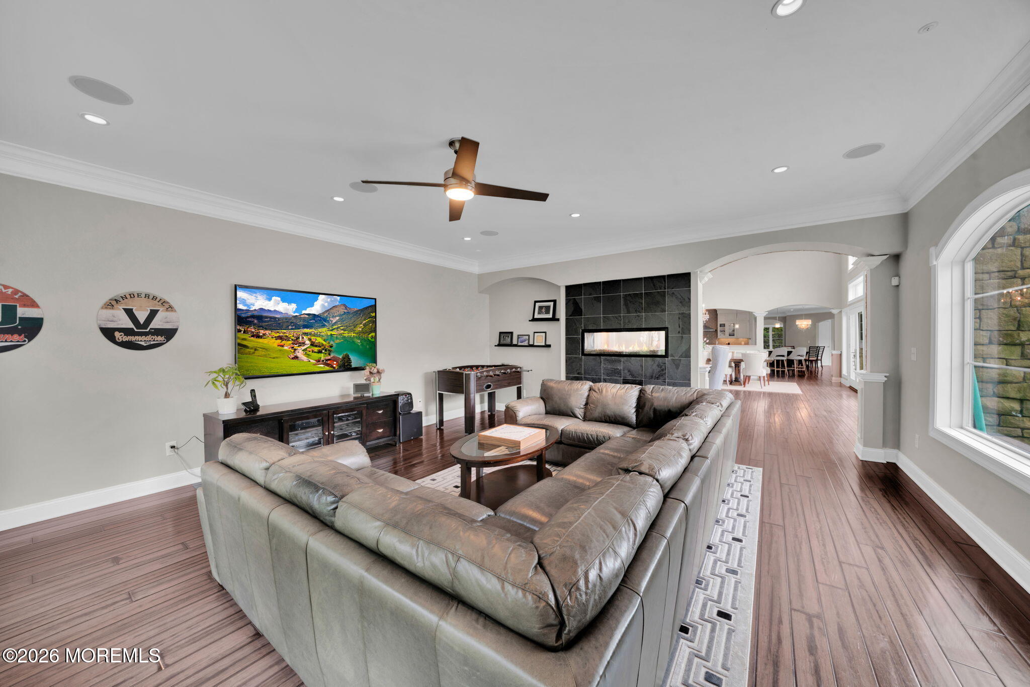 2 Hop Brook Lane