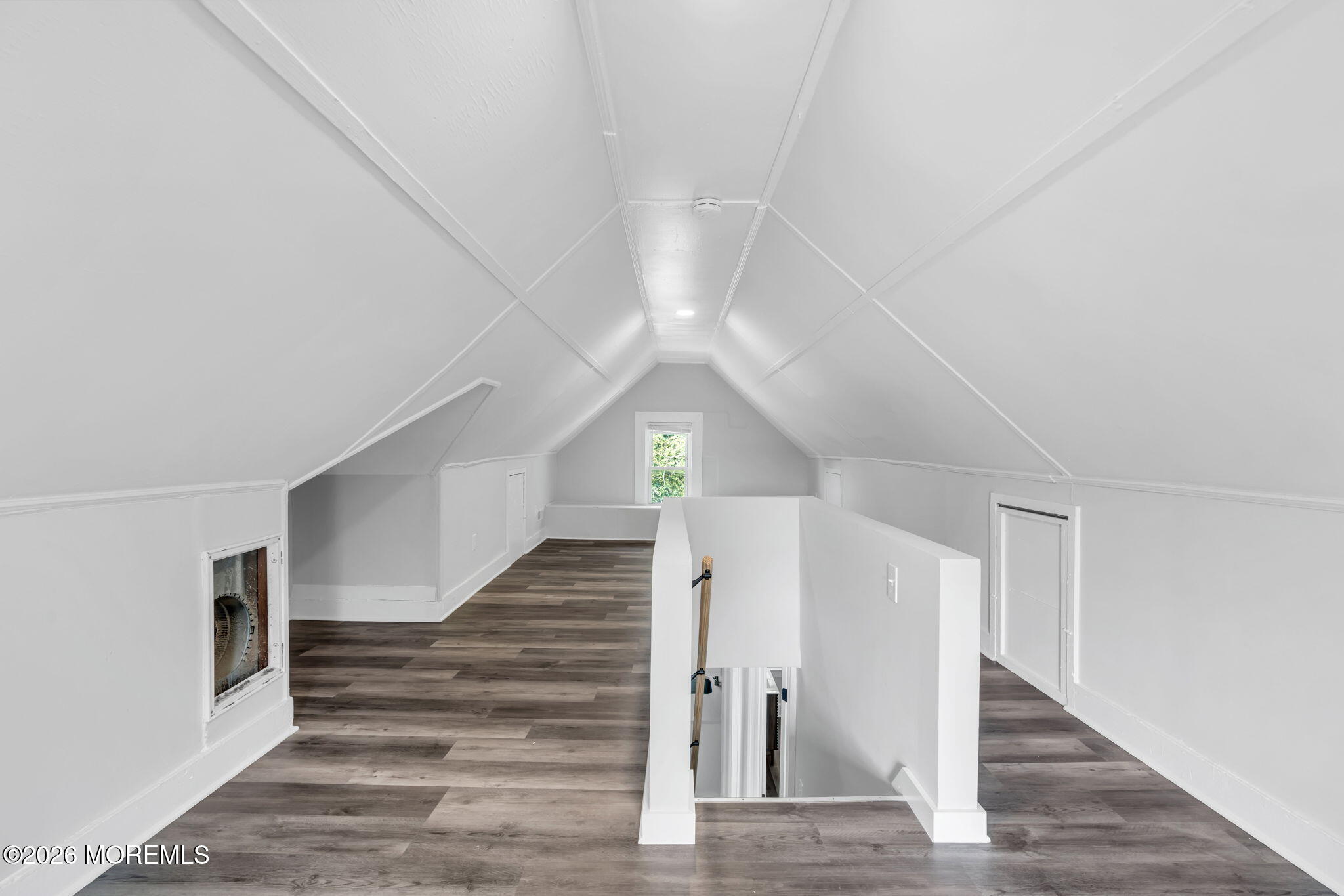 209 Atkins Avenue 2nd Floor