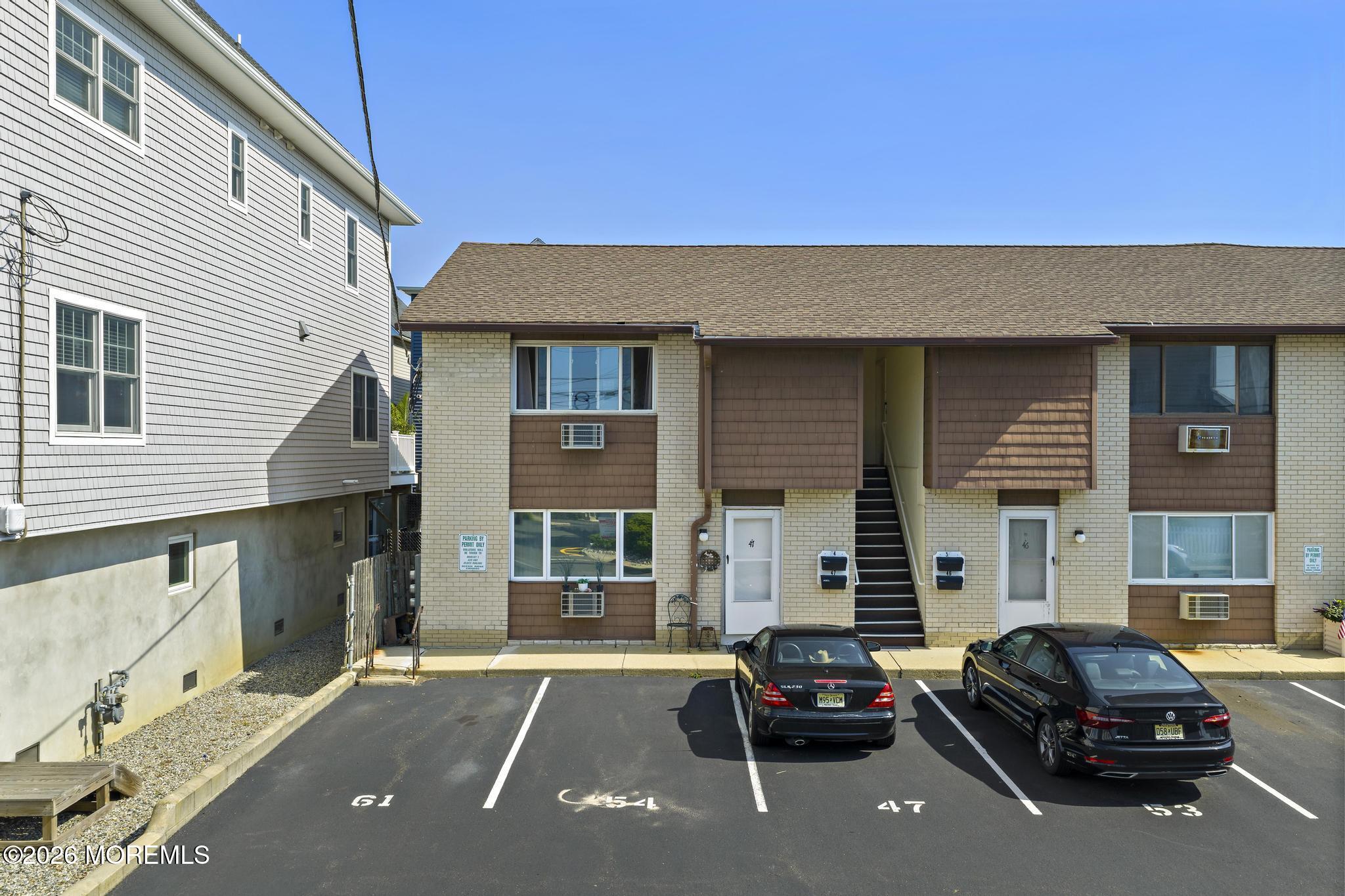 1 Osborne Place 54