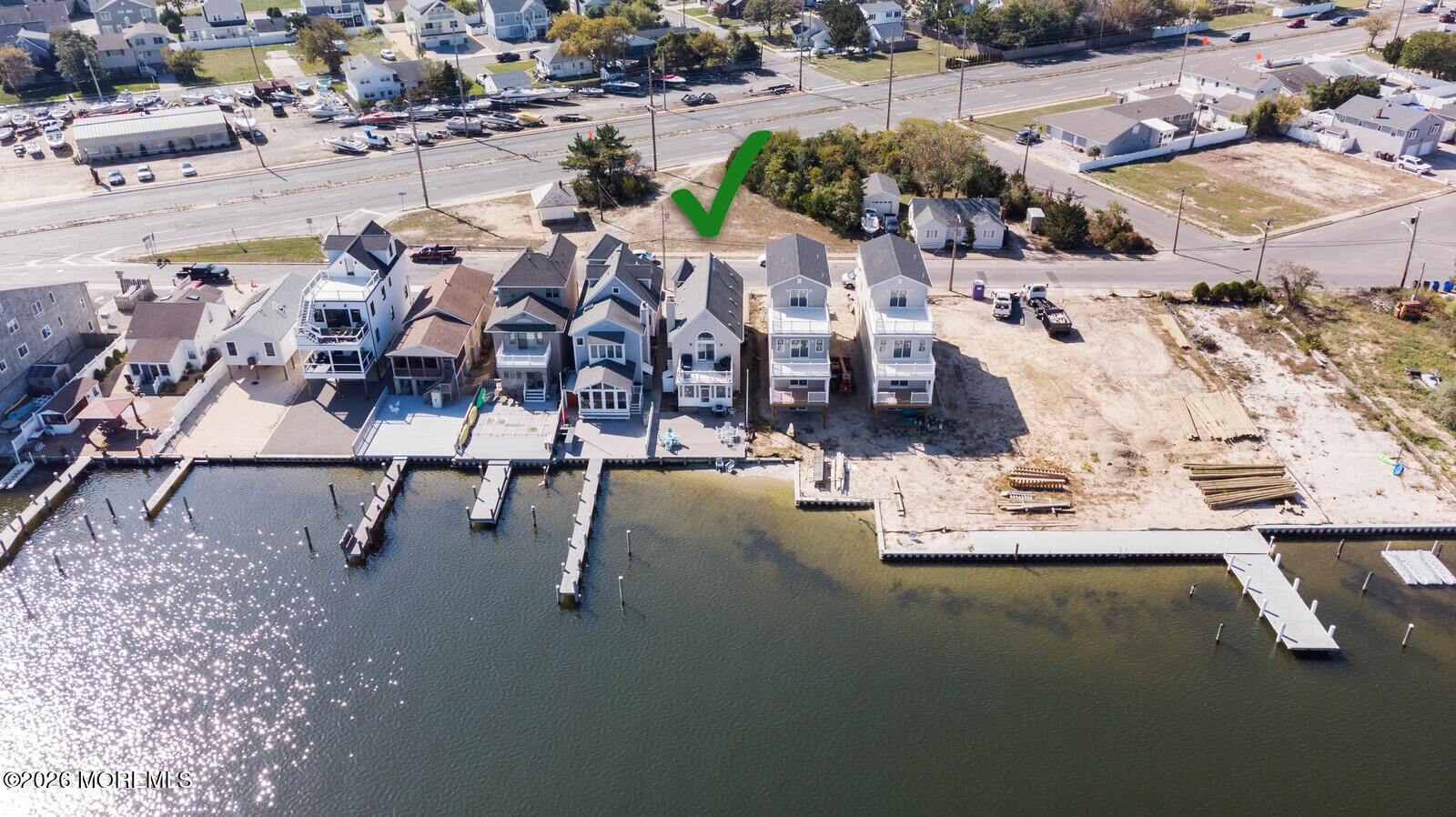 116 Sunset Drive N