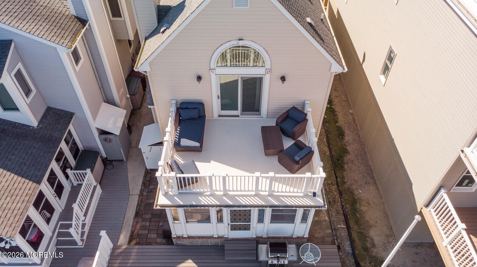 116 Sunset Drive N