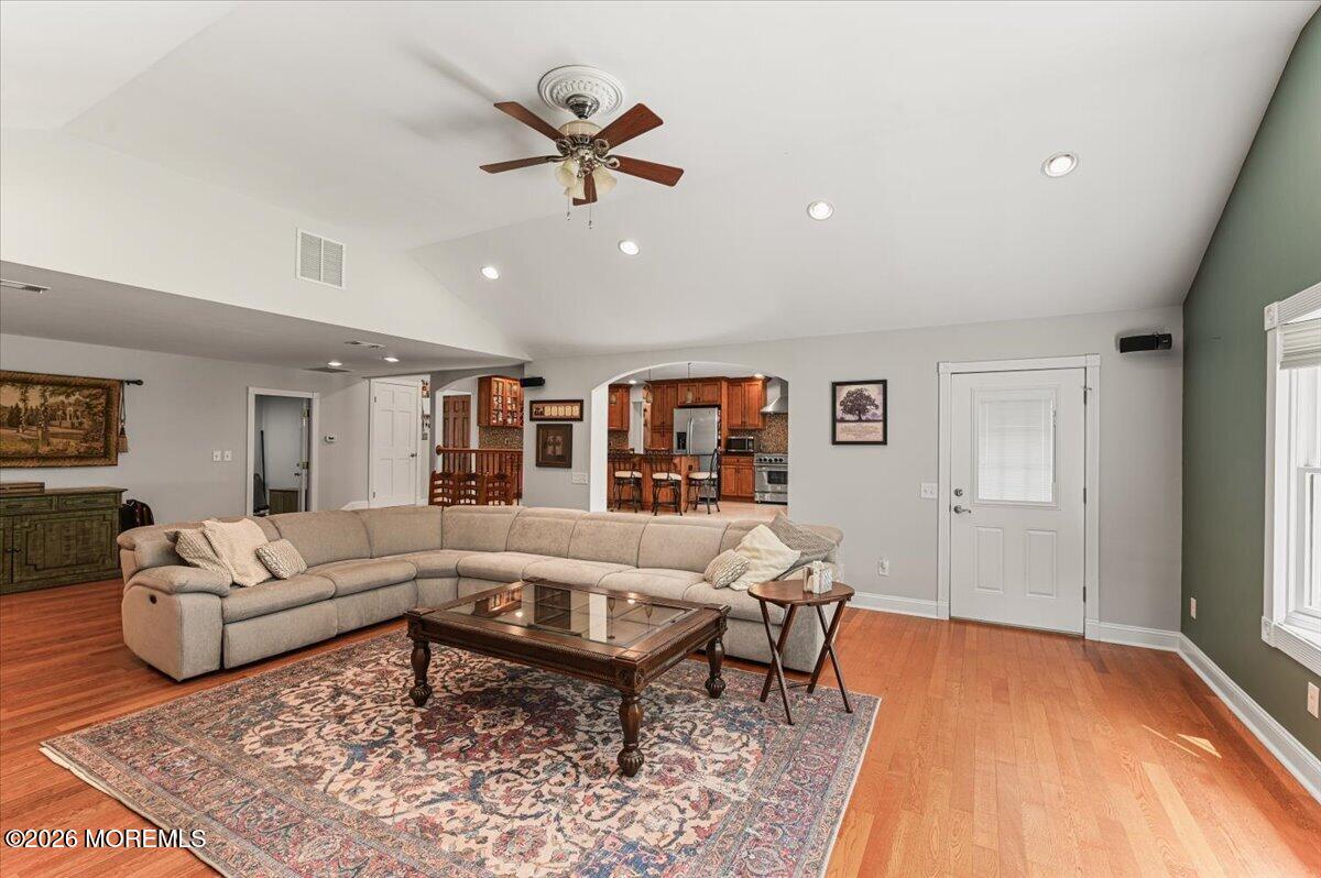 8 Dusko Drive