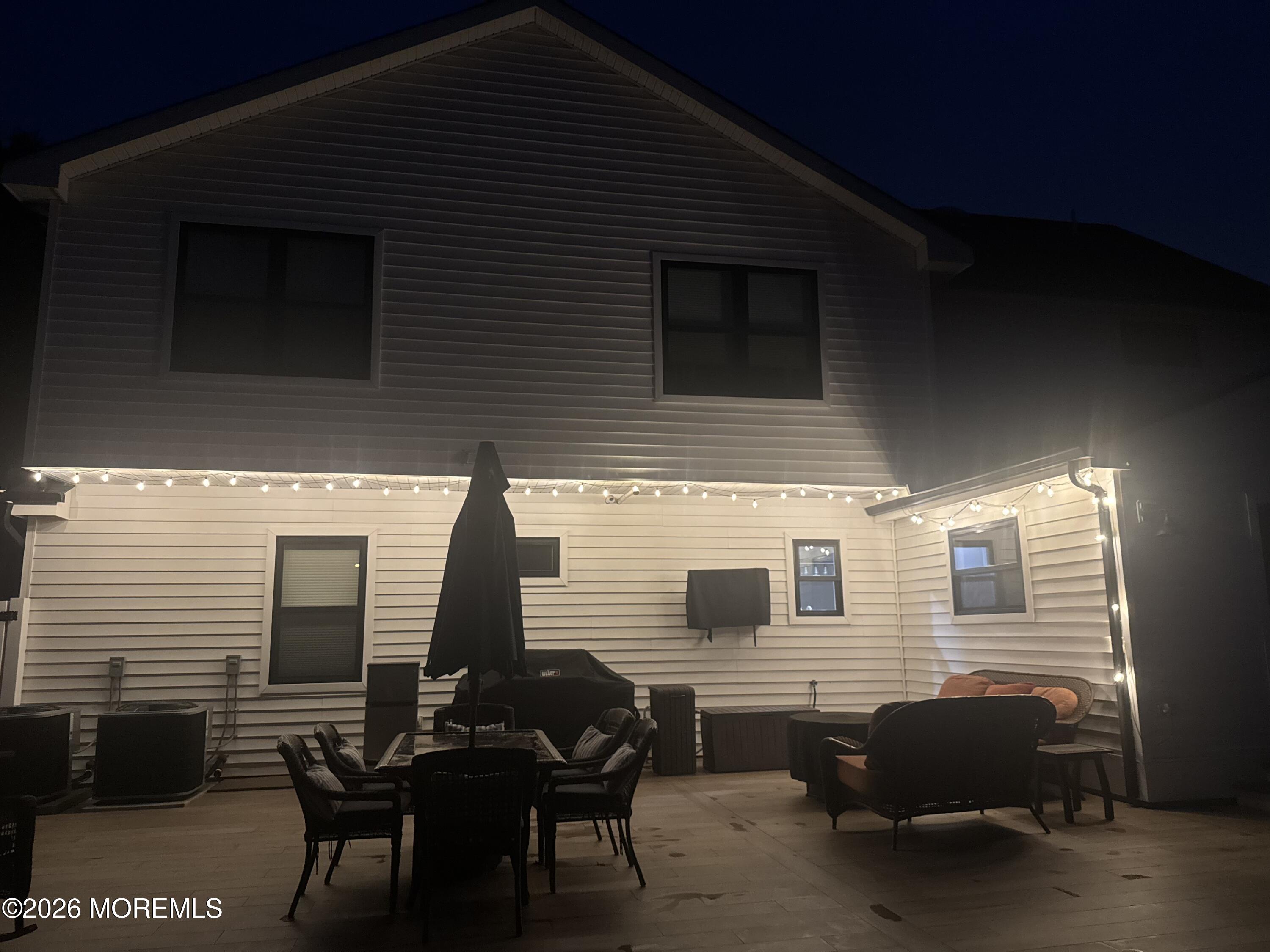 2515 Honeysuckle Lane