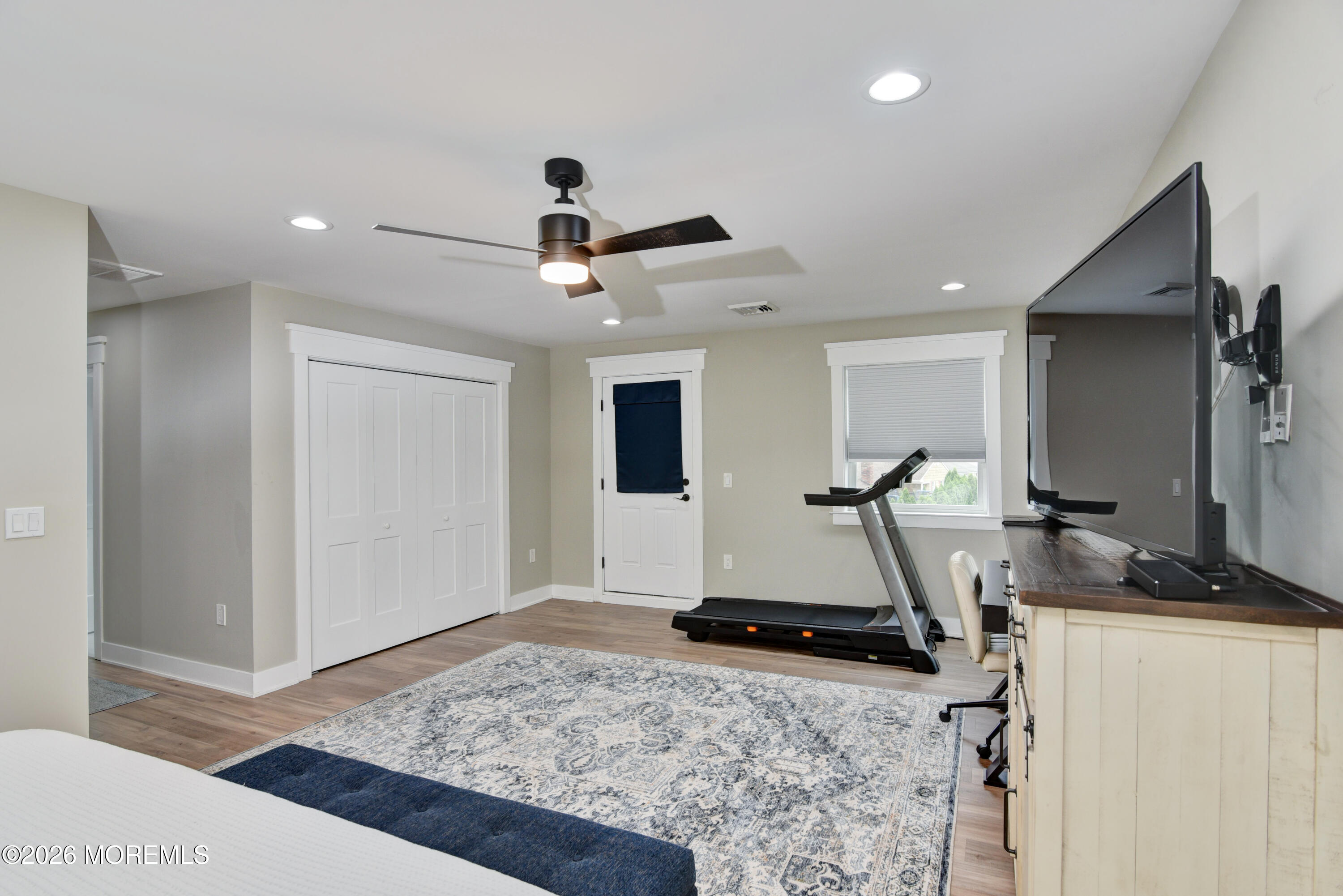 2515 Honeysuckle Lane