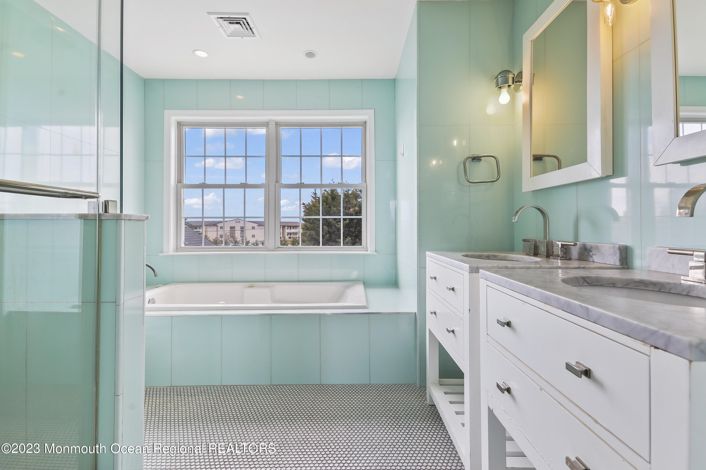 74 Seaview Avenue