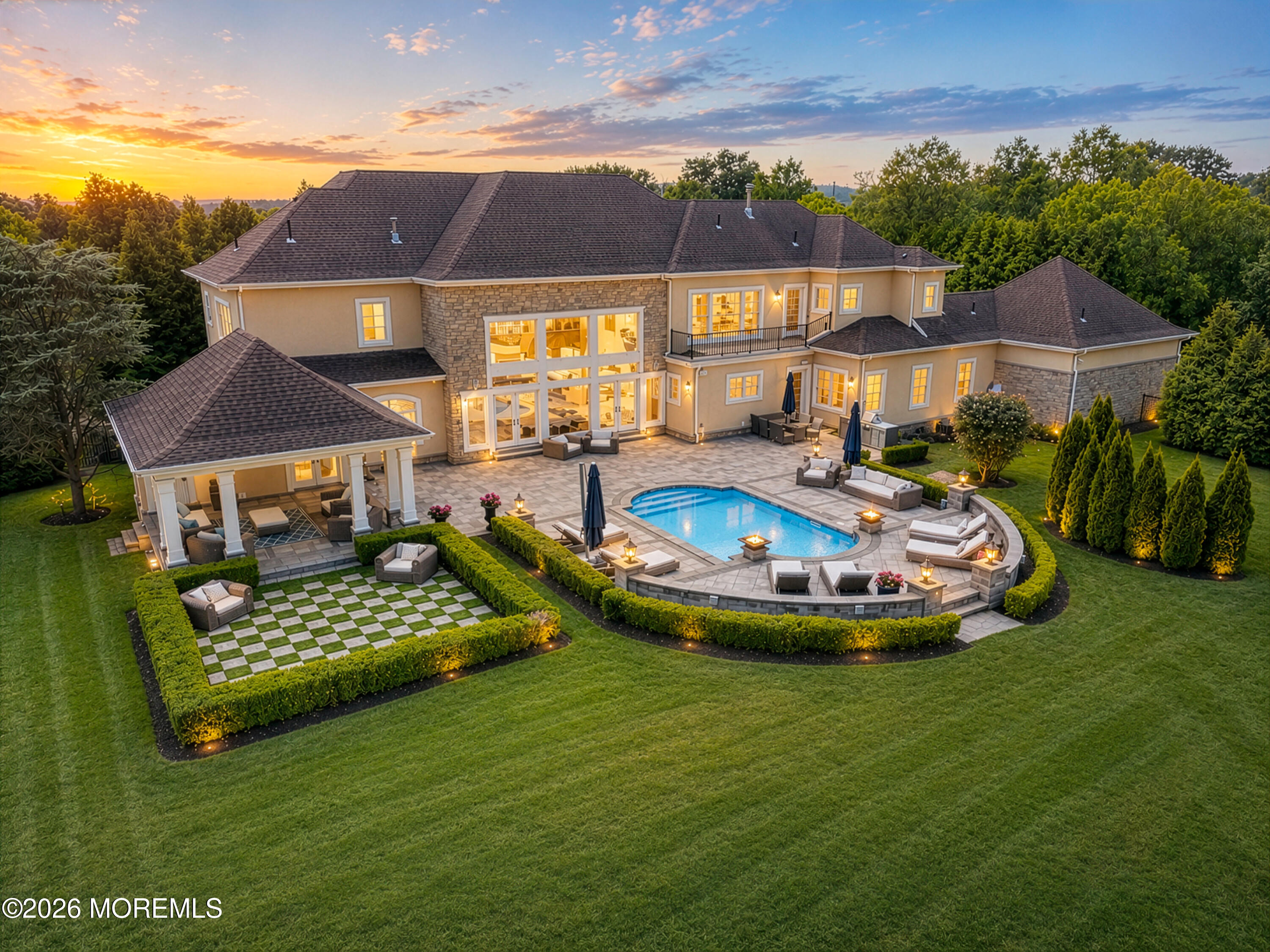 2 Hop Brook Lane
