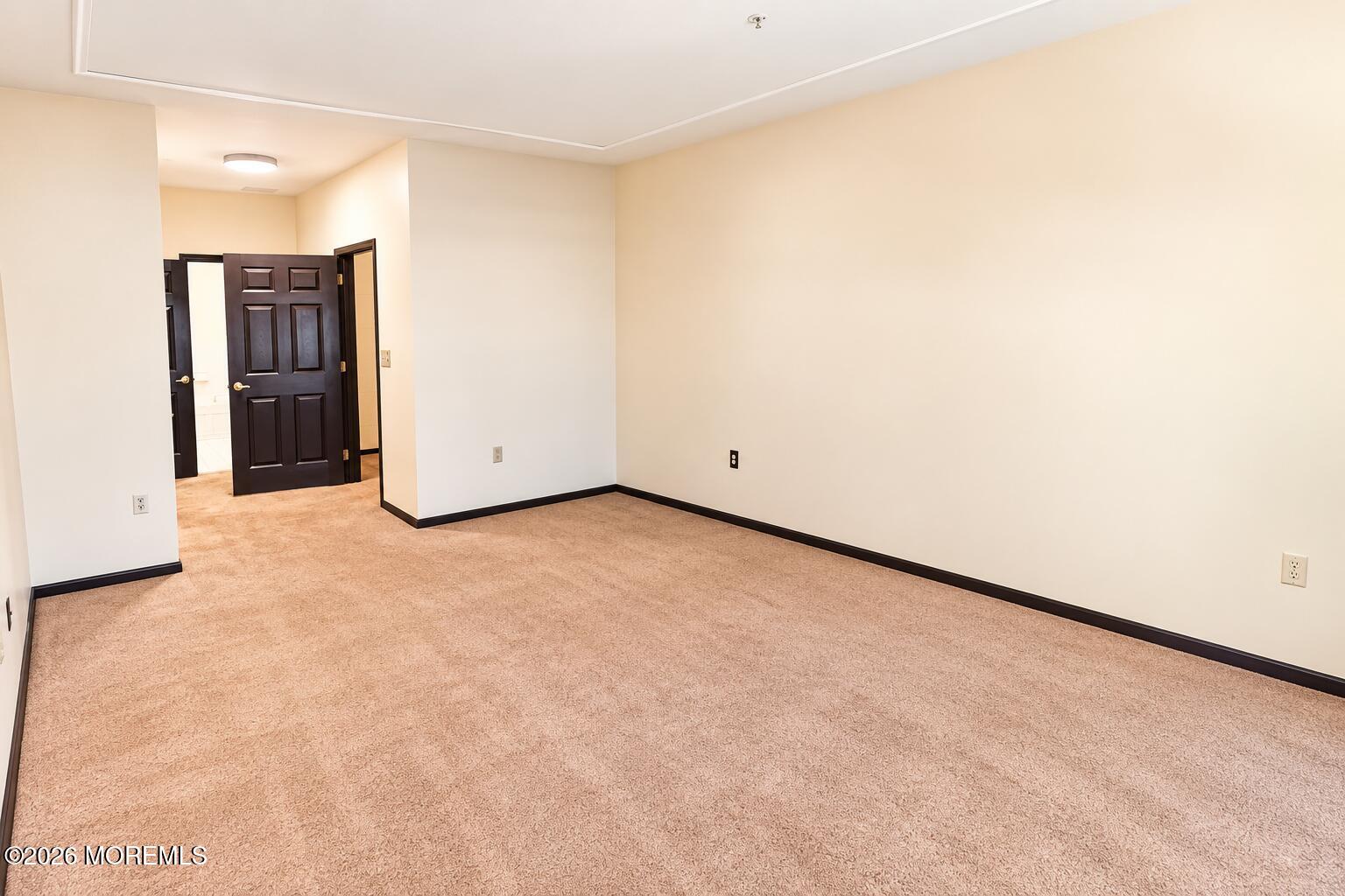 526 Saint Andrews Place