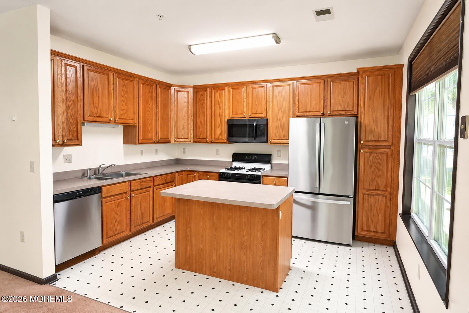 526 Saint Andrews Place