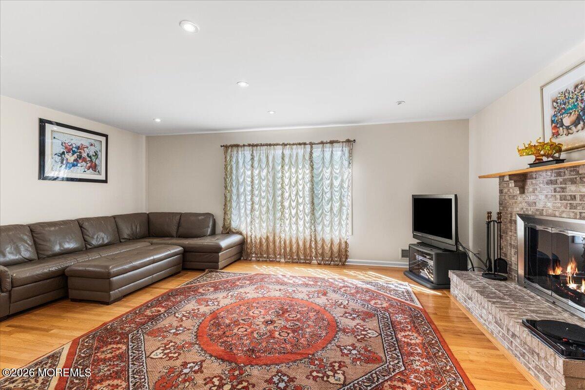 25 Ryan Road