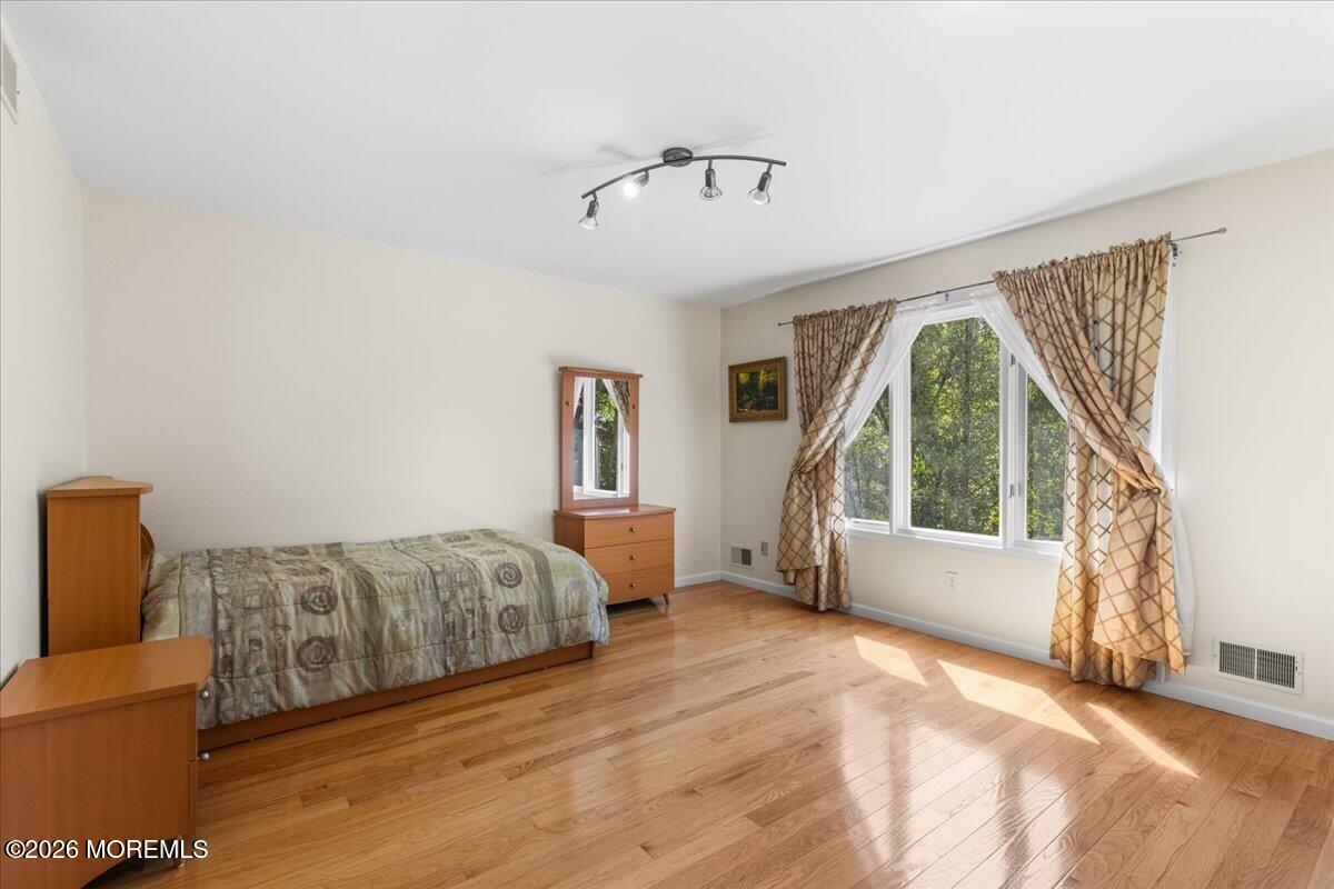 25 Ryan Road
