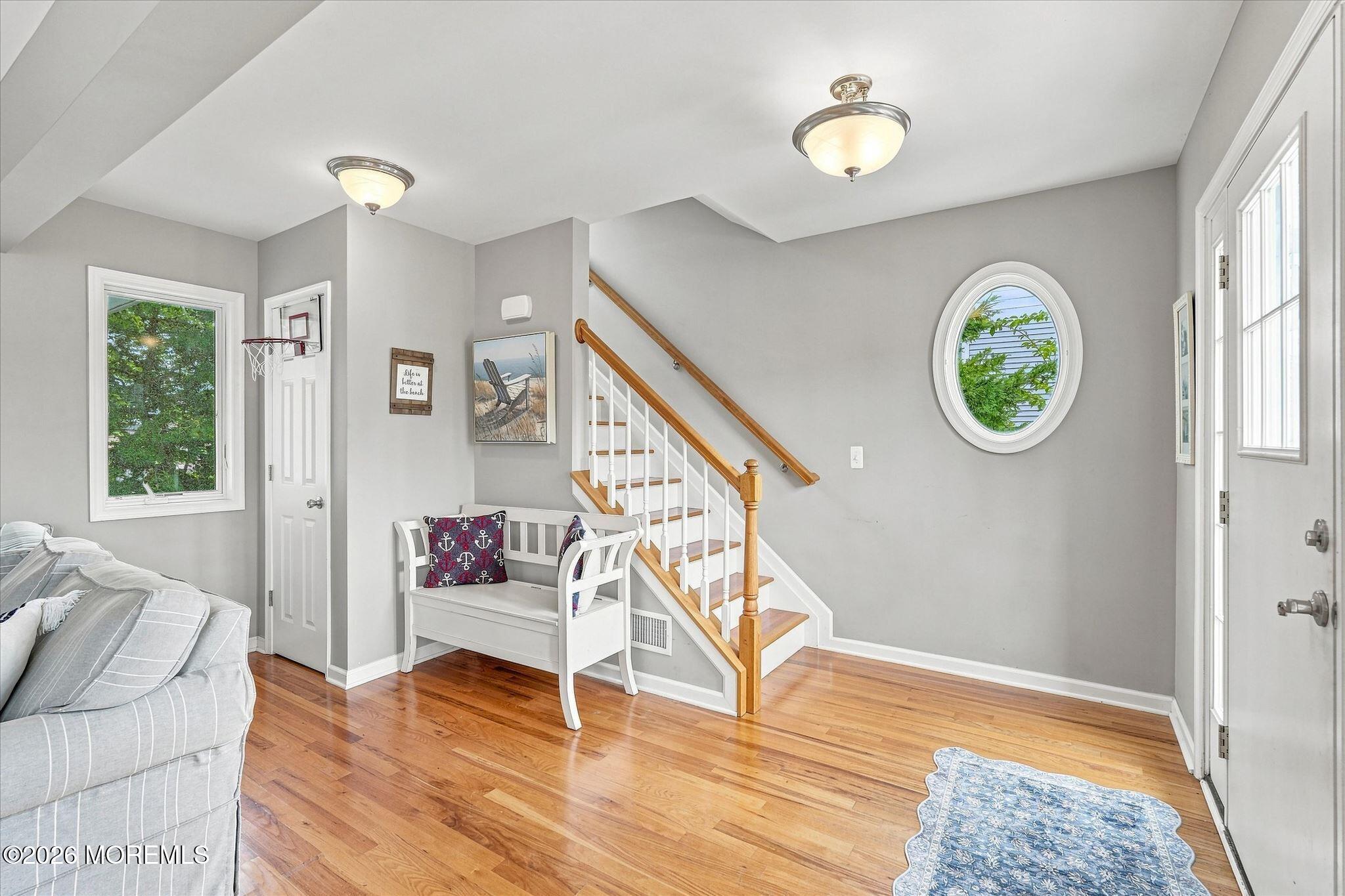 256 W 10th Street