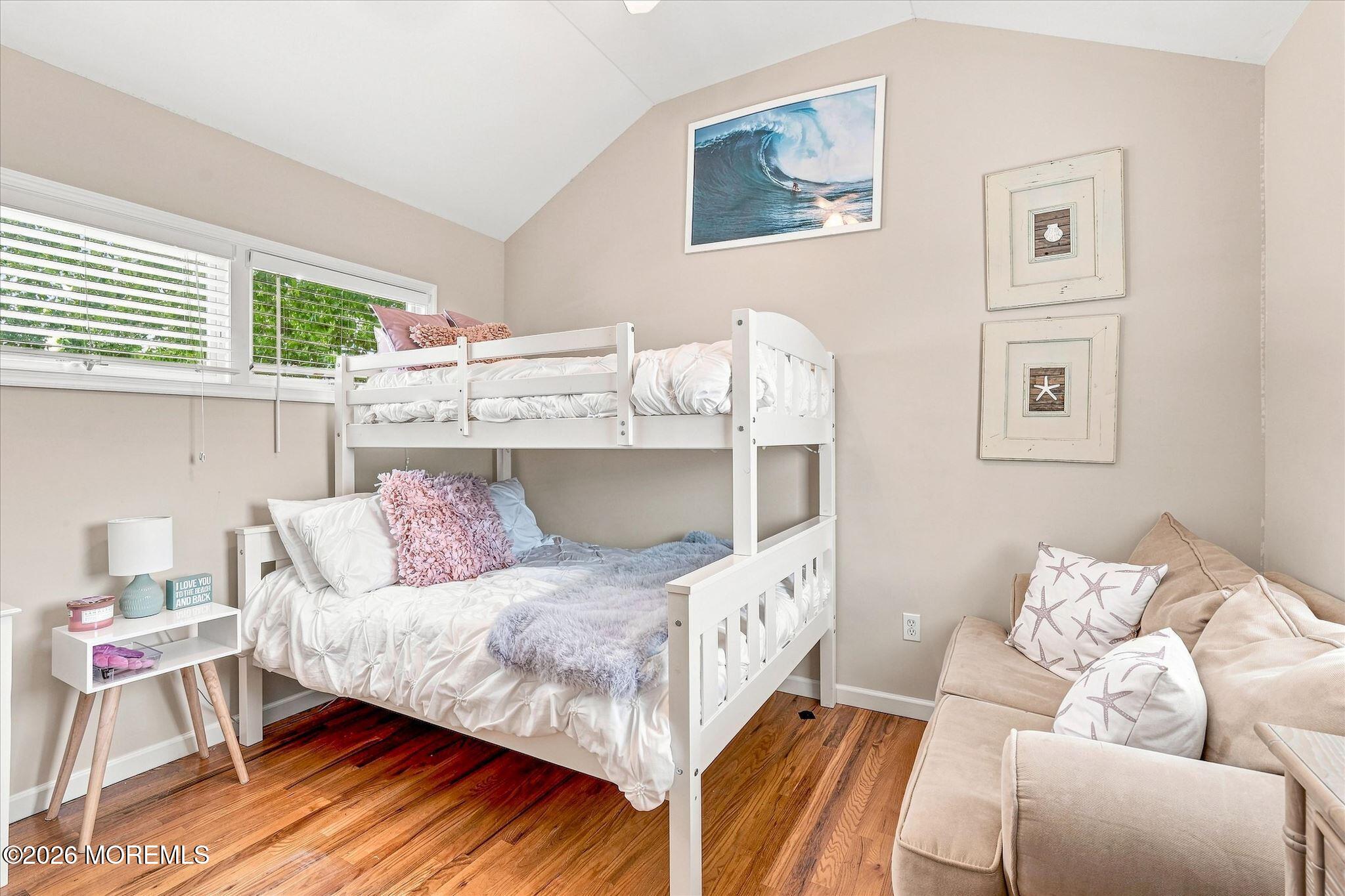 256 W 10th Street
