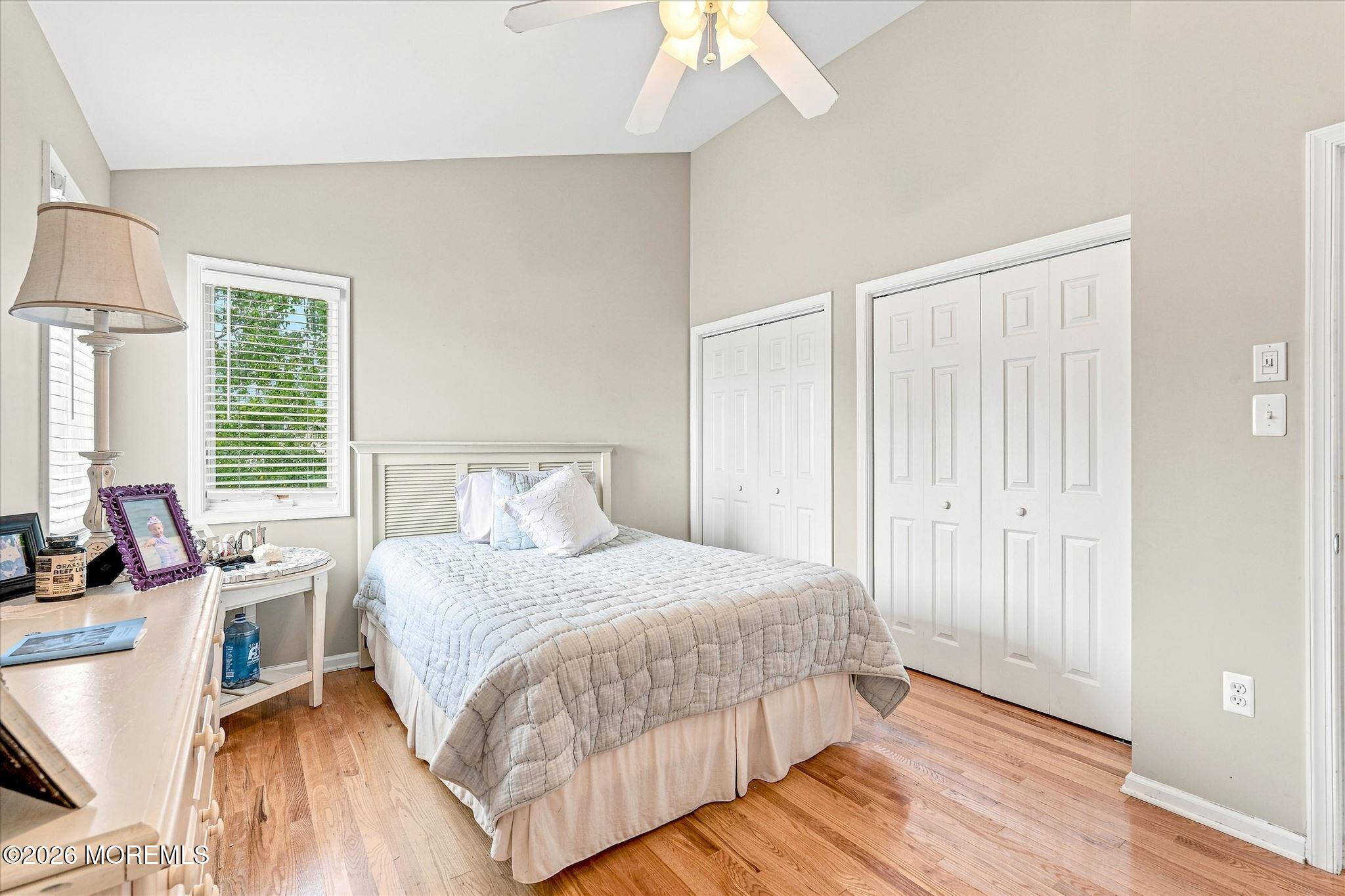 256 W 10th Street