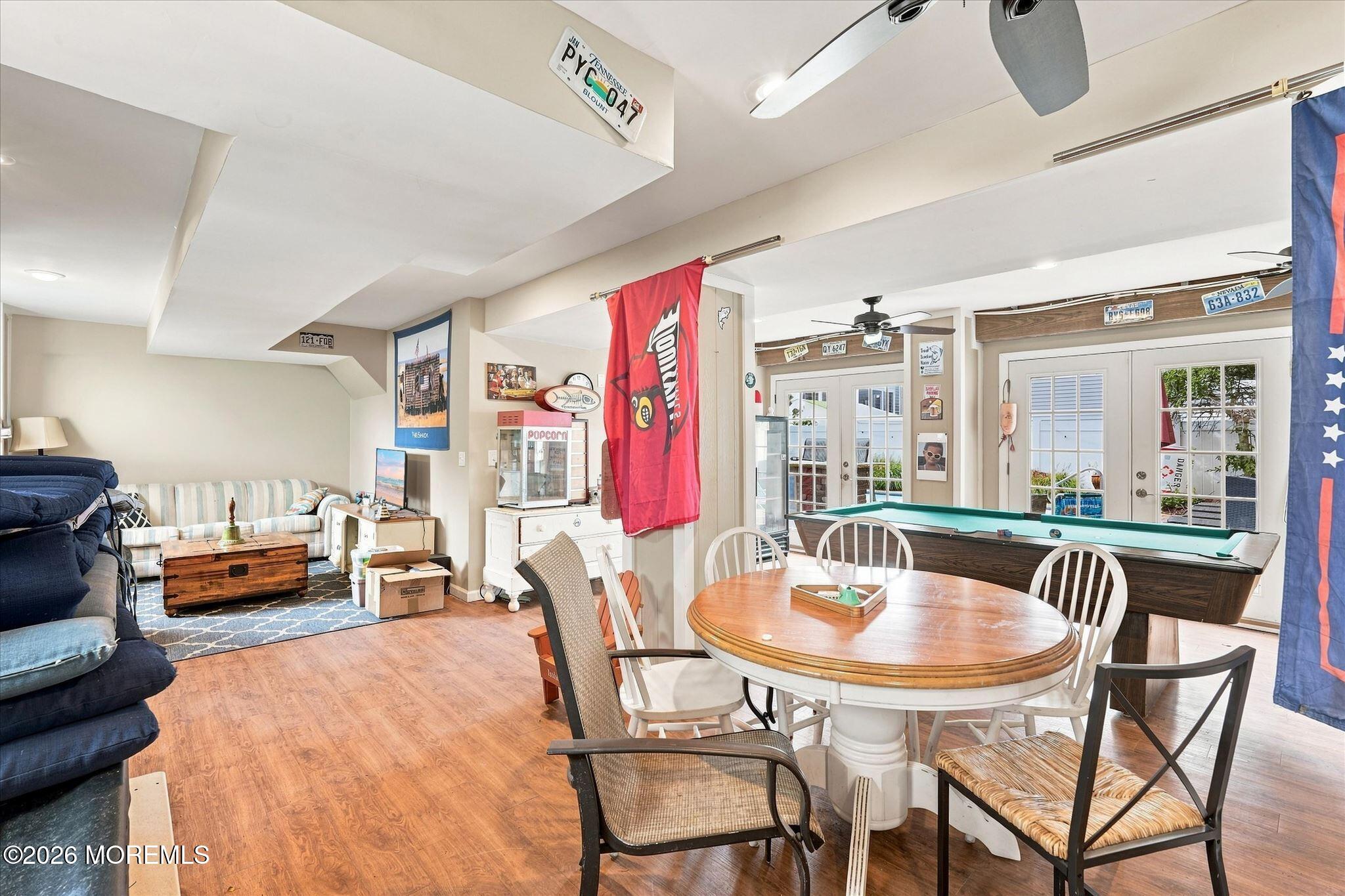 256 W 10th Street
