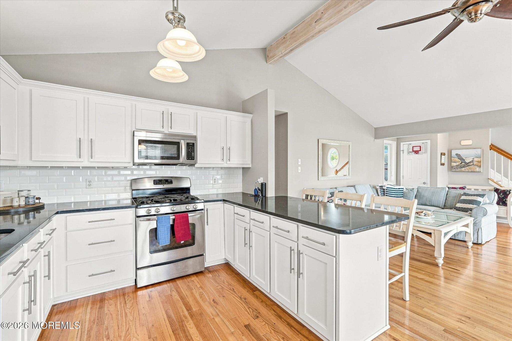 256 W 10th Street