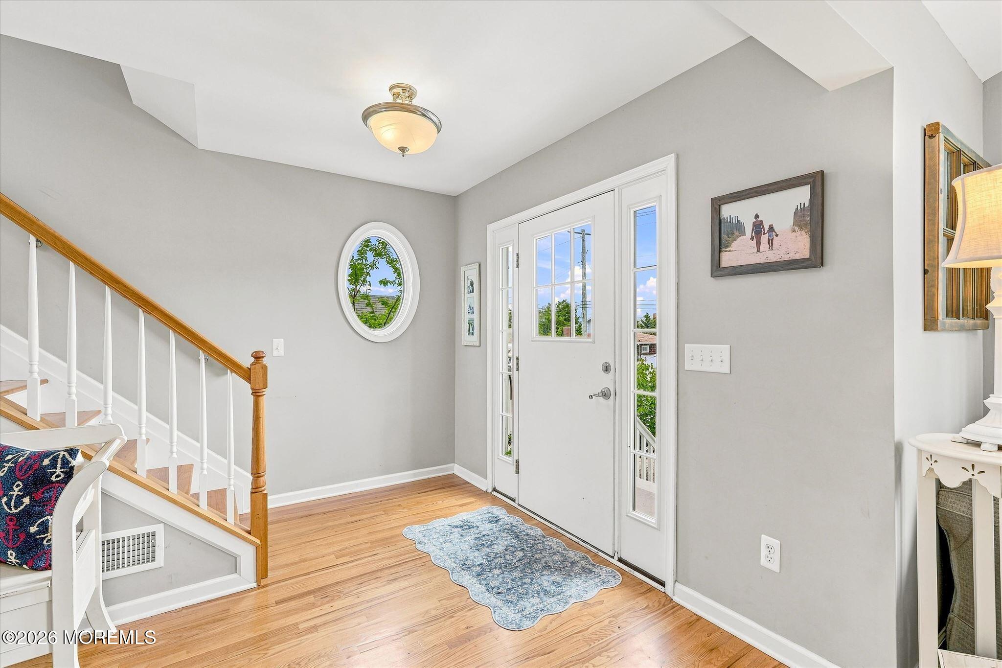 256 W 10th Street