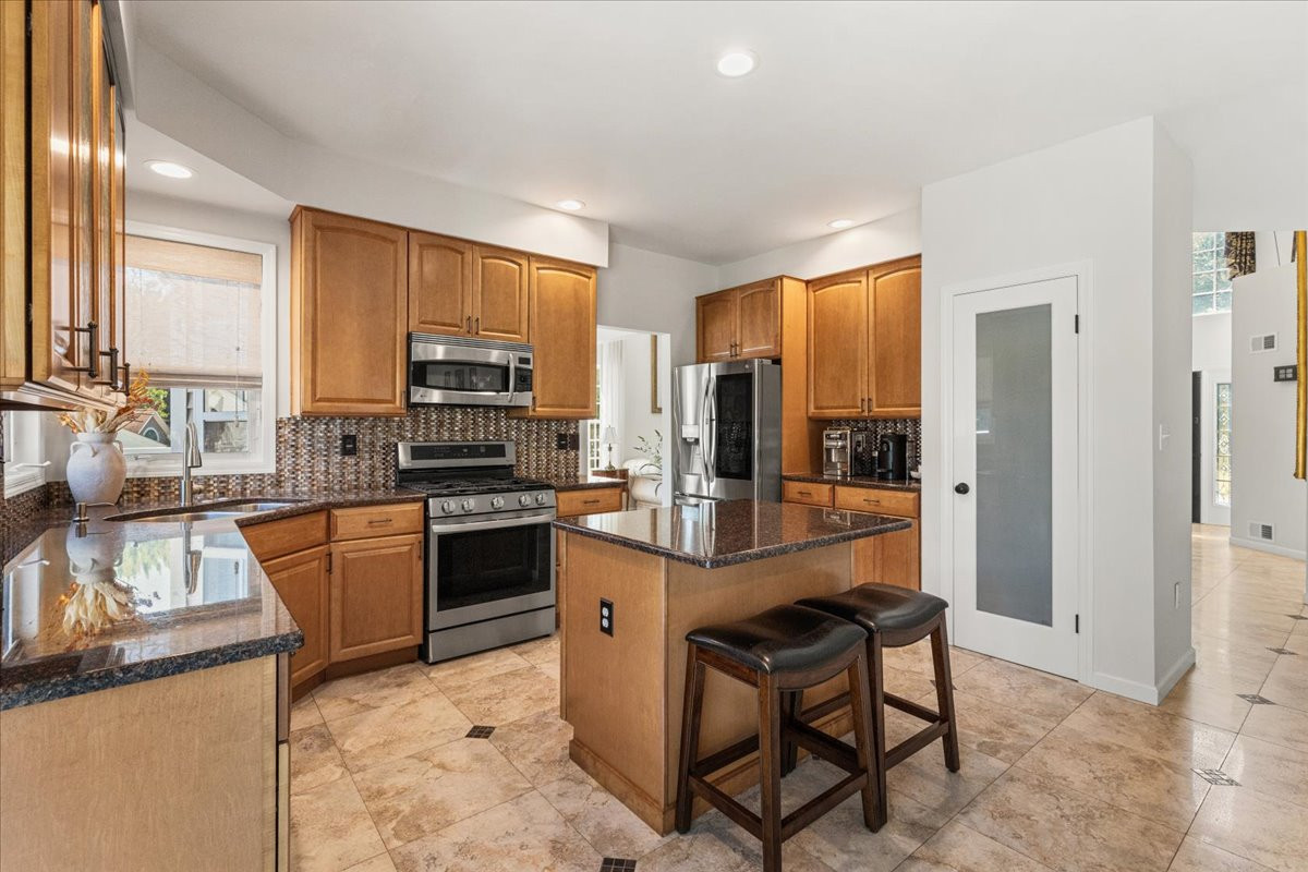67 Winding Brook Drive