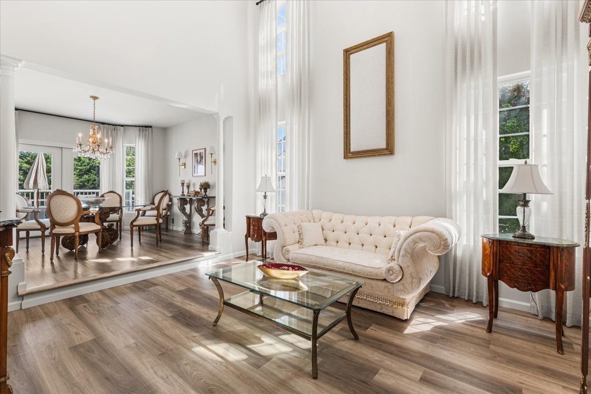 67 Winding Brook Drive