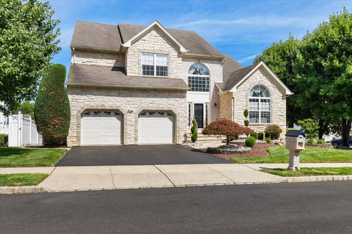 67 Winding Brook Drive