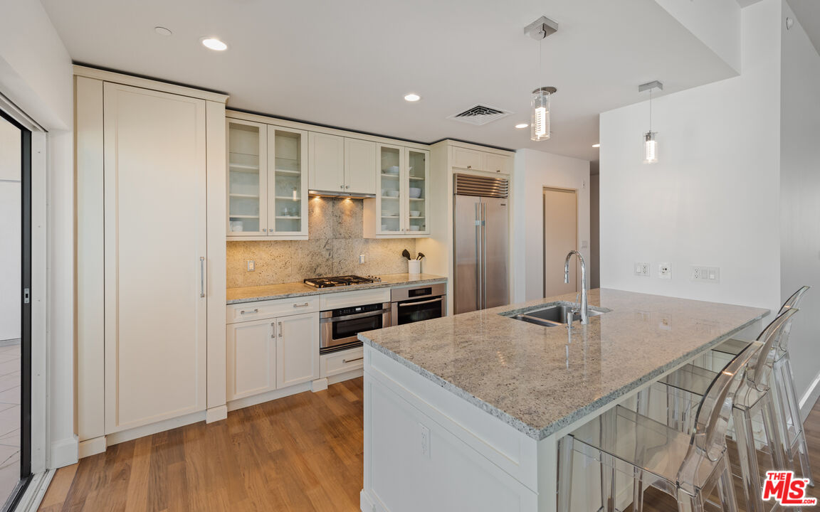 1 W Century Dr Unit: 34D
