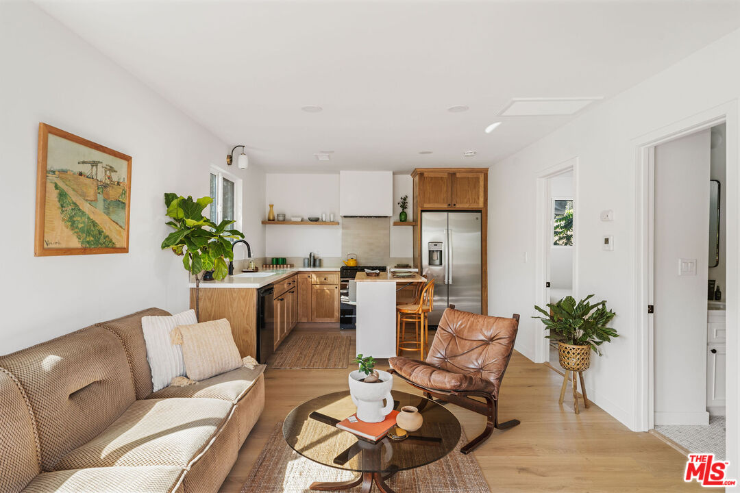 426 Rainbow Ave