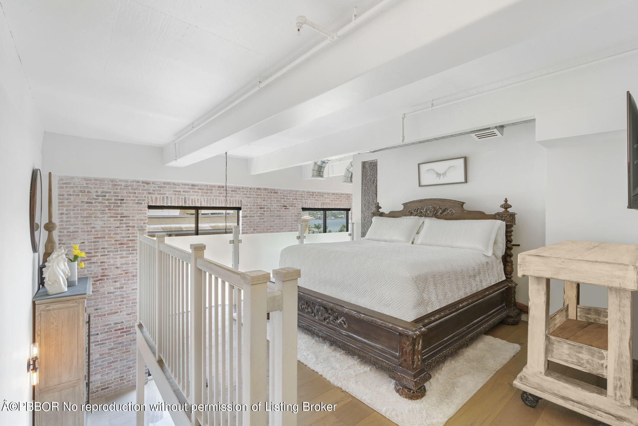 101 N Clematis Street, 503