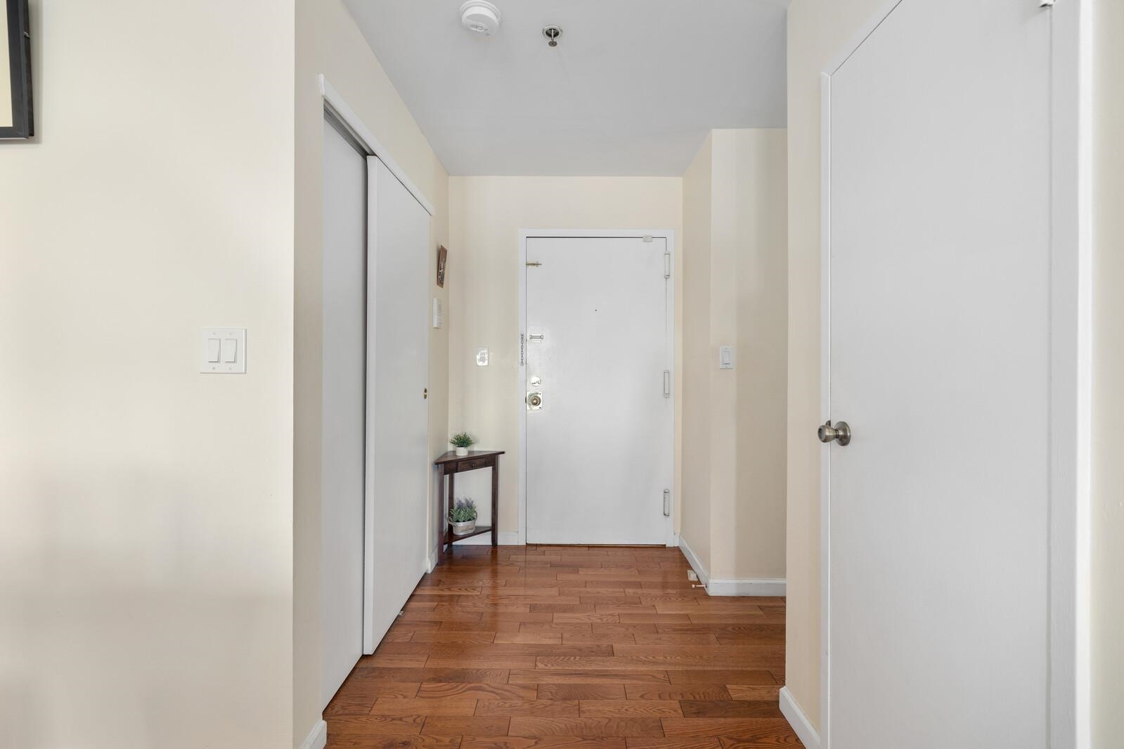 10 PALISADE AVE Unit 4B