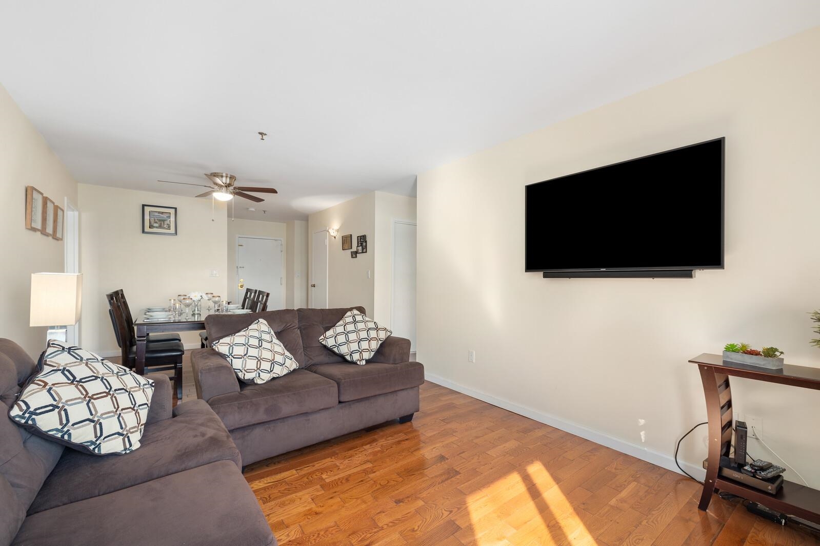 10 PALISADE AVE Unit 4B