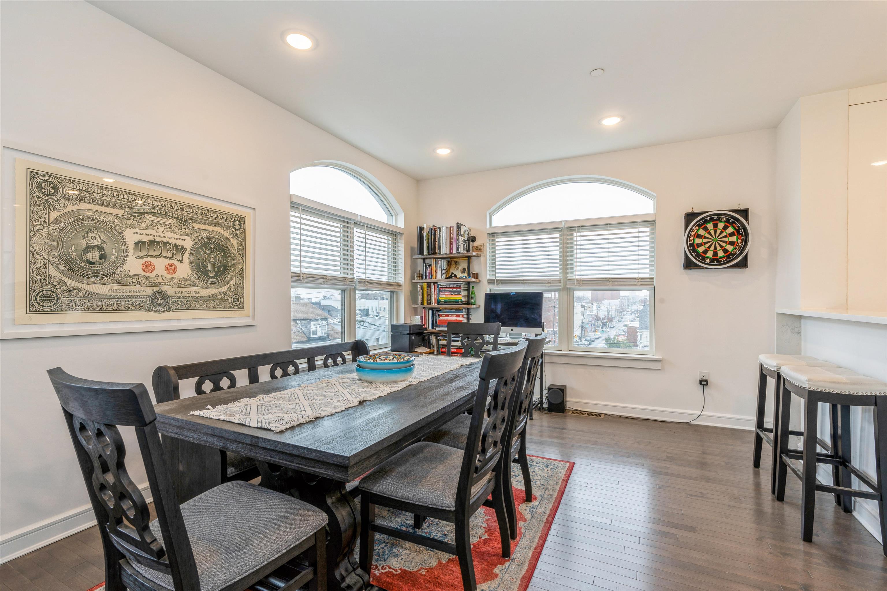 974 SUMMIT AVE Unit 401