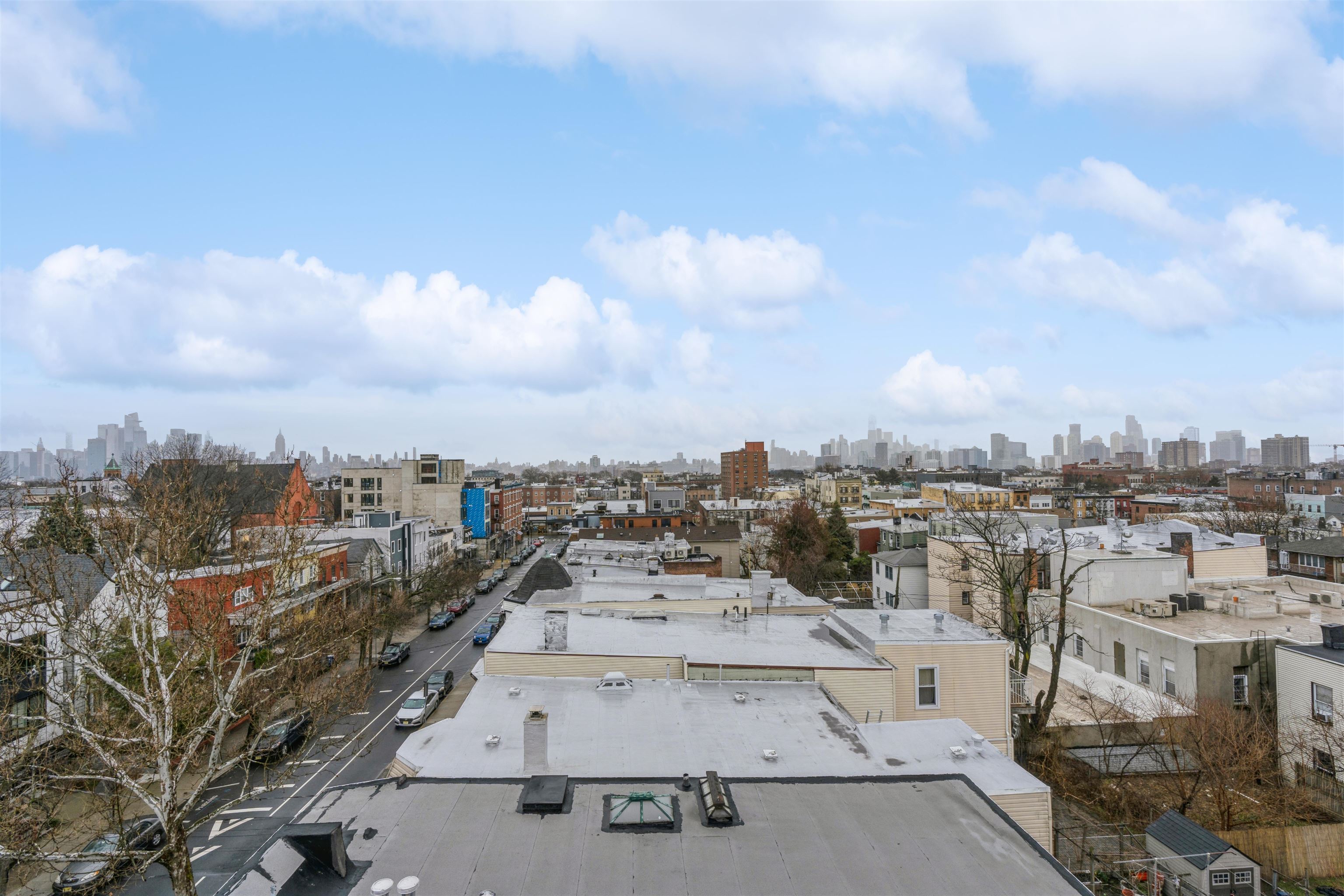 974 SUMMIT AVE Unit 401