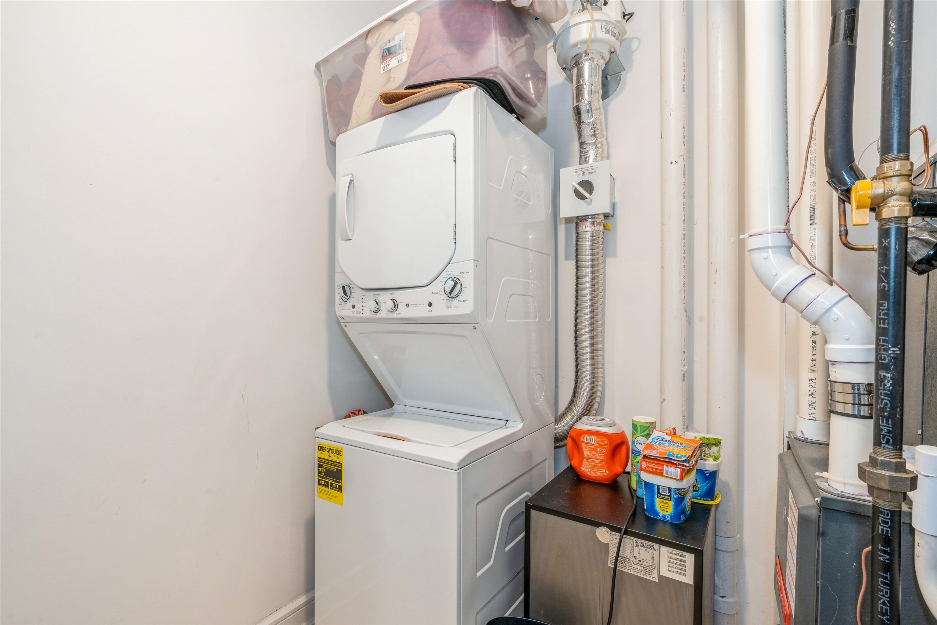 974 SUMMIT AVE Unit 401
