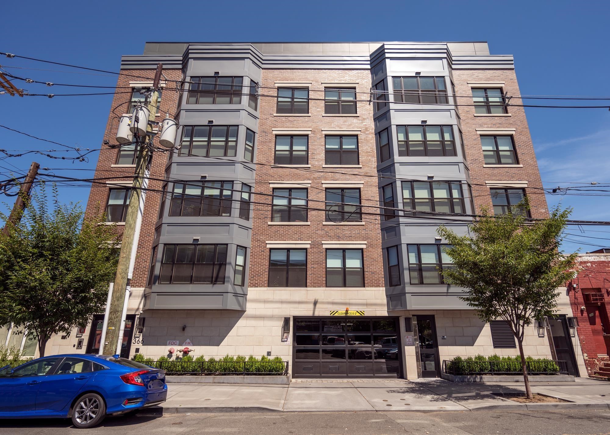 366 6TH ST Unit: 503