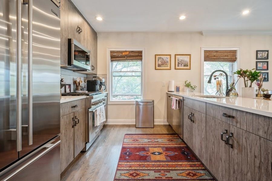 63 SUSSEX ST Unit: 3