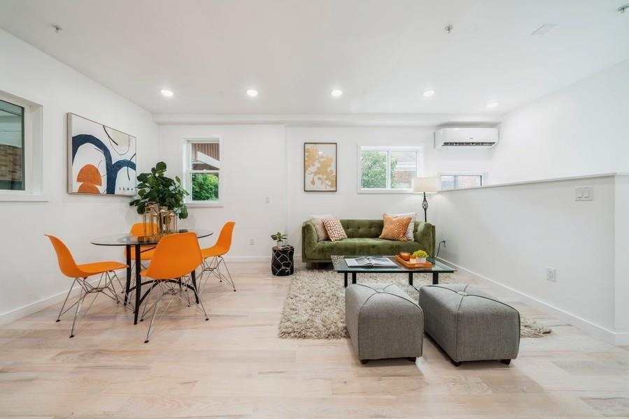 310 4TH ST Unit: 1