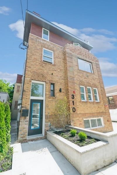 310 4TH ST Unit: 1