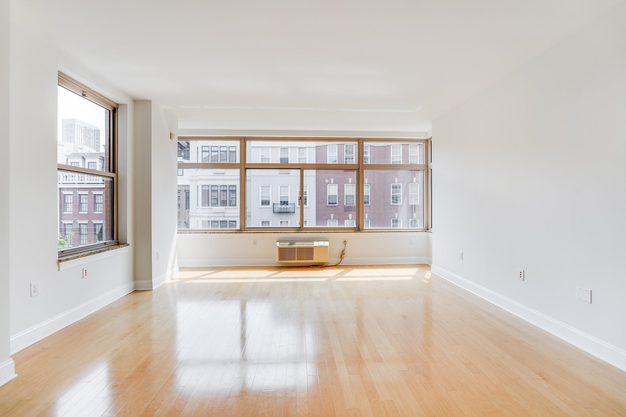 10 REGENT ST Unit 315