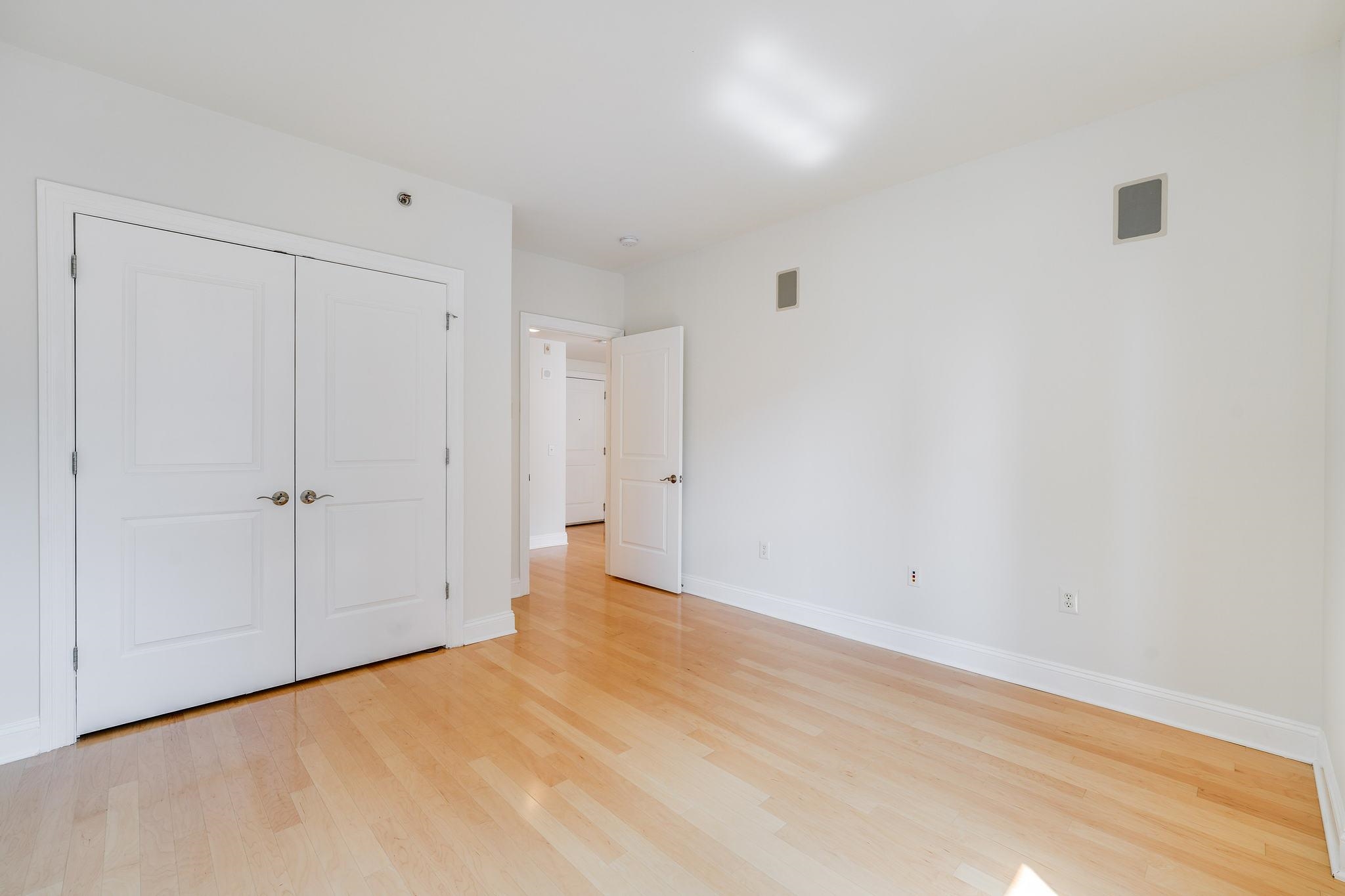 10 REGENT ST Unit 315