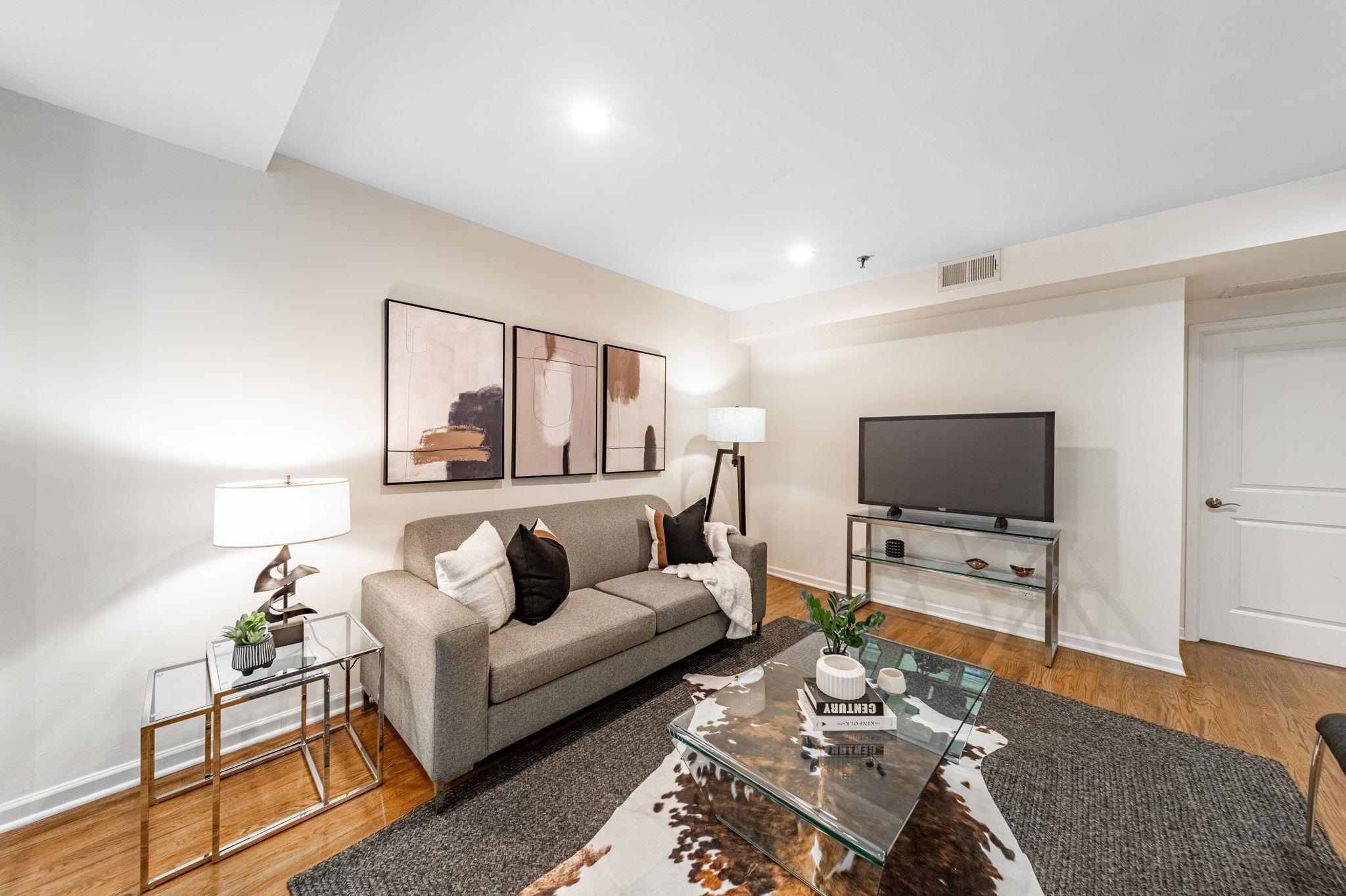 357 VARICK ST Unit 228