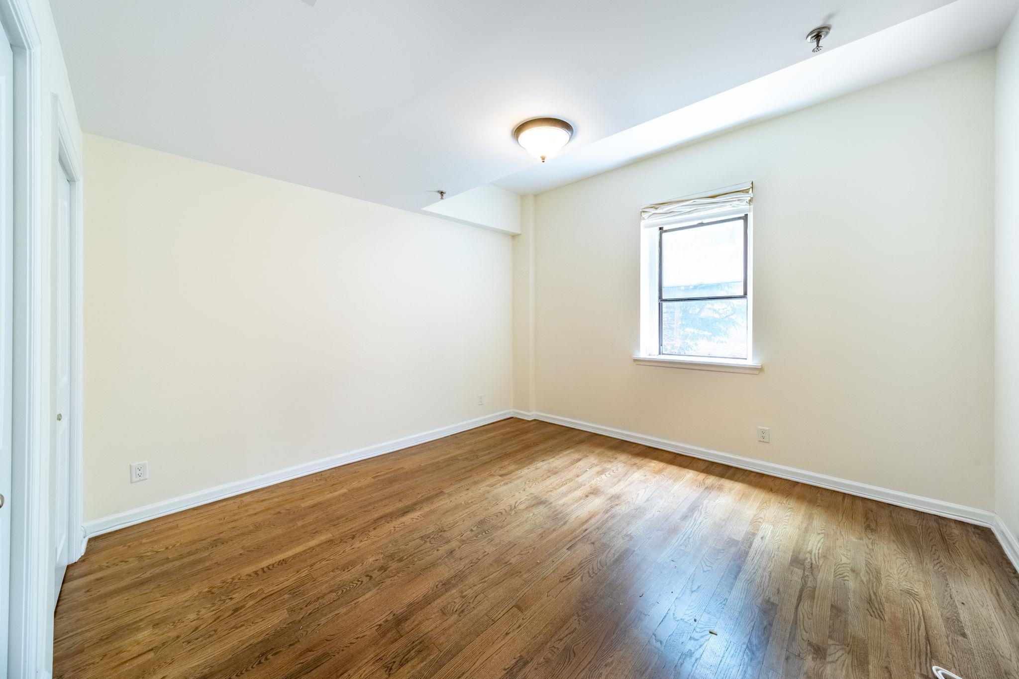 357 VARICK ST Unit 228