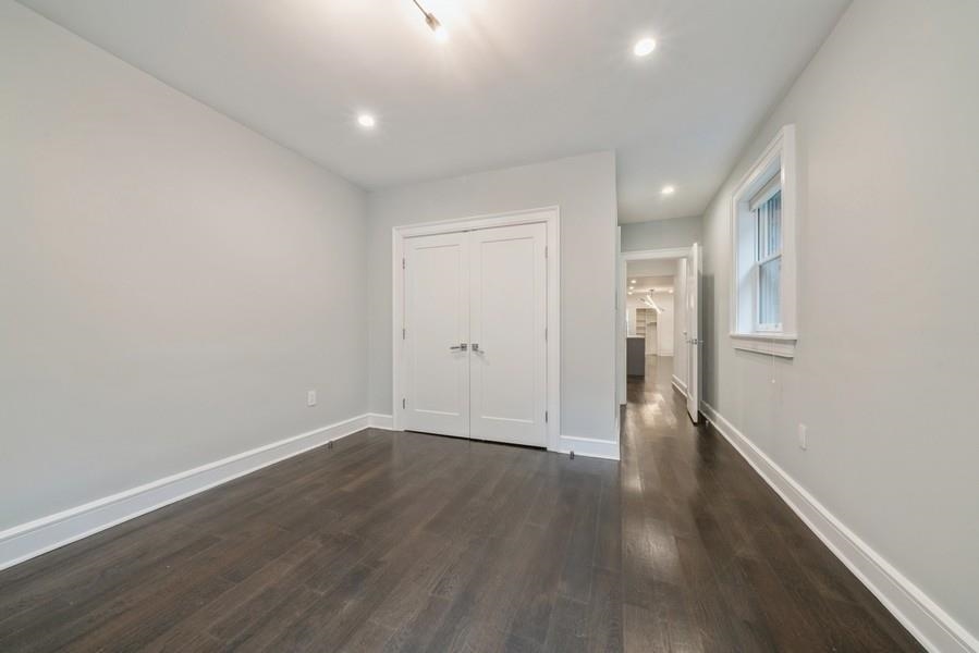 256 MONTGOMERY ST Unit: 1