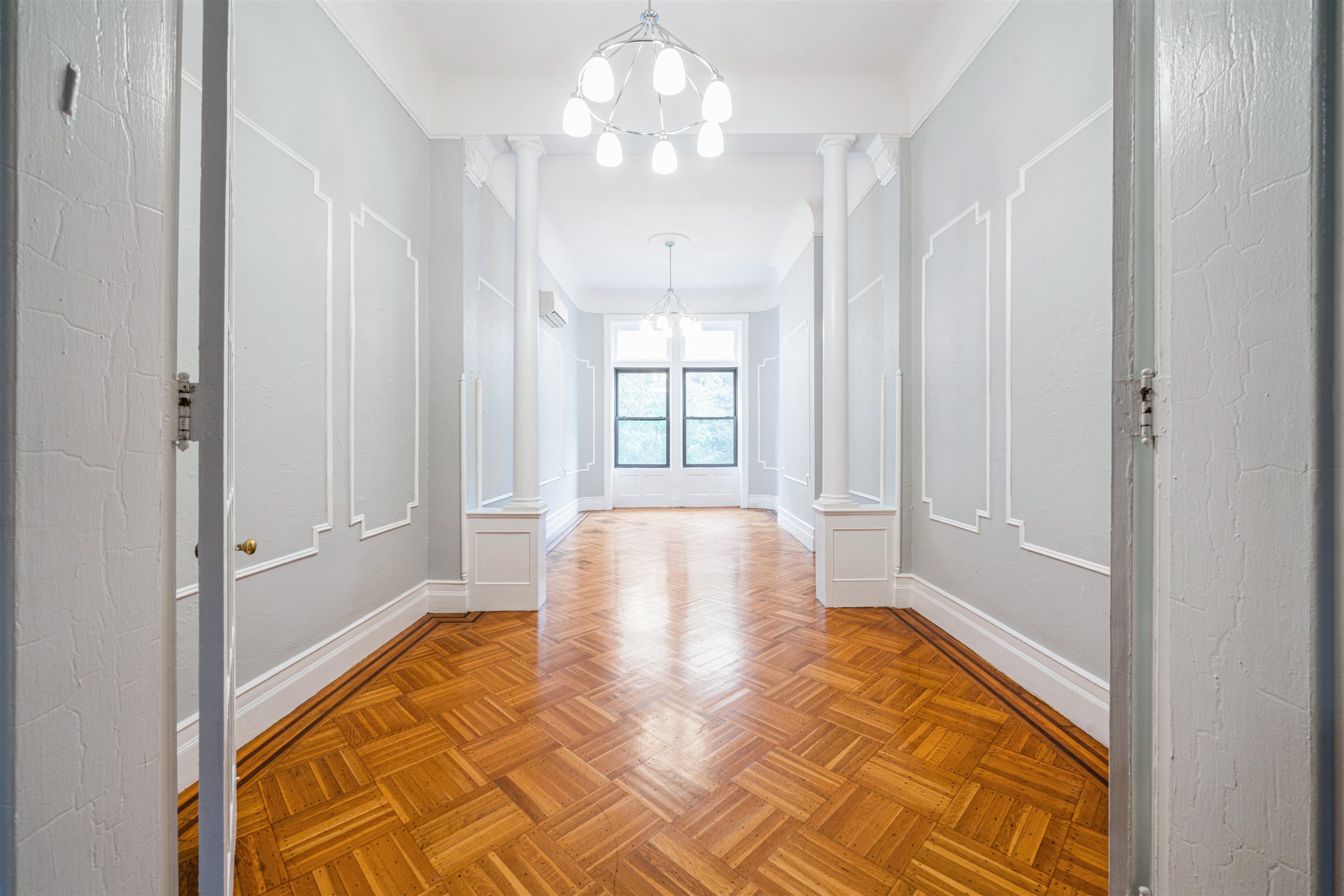 256 MONTGOMERY ST Unit: 2