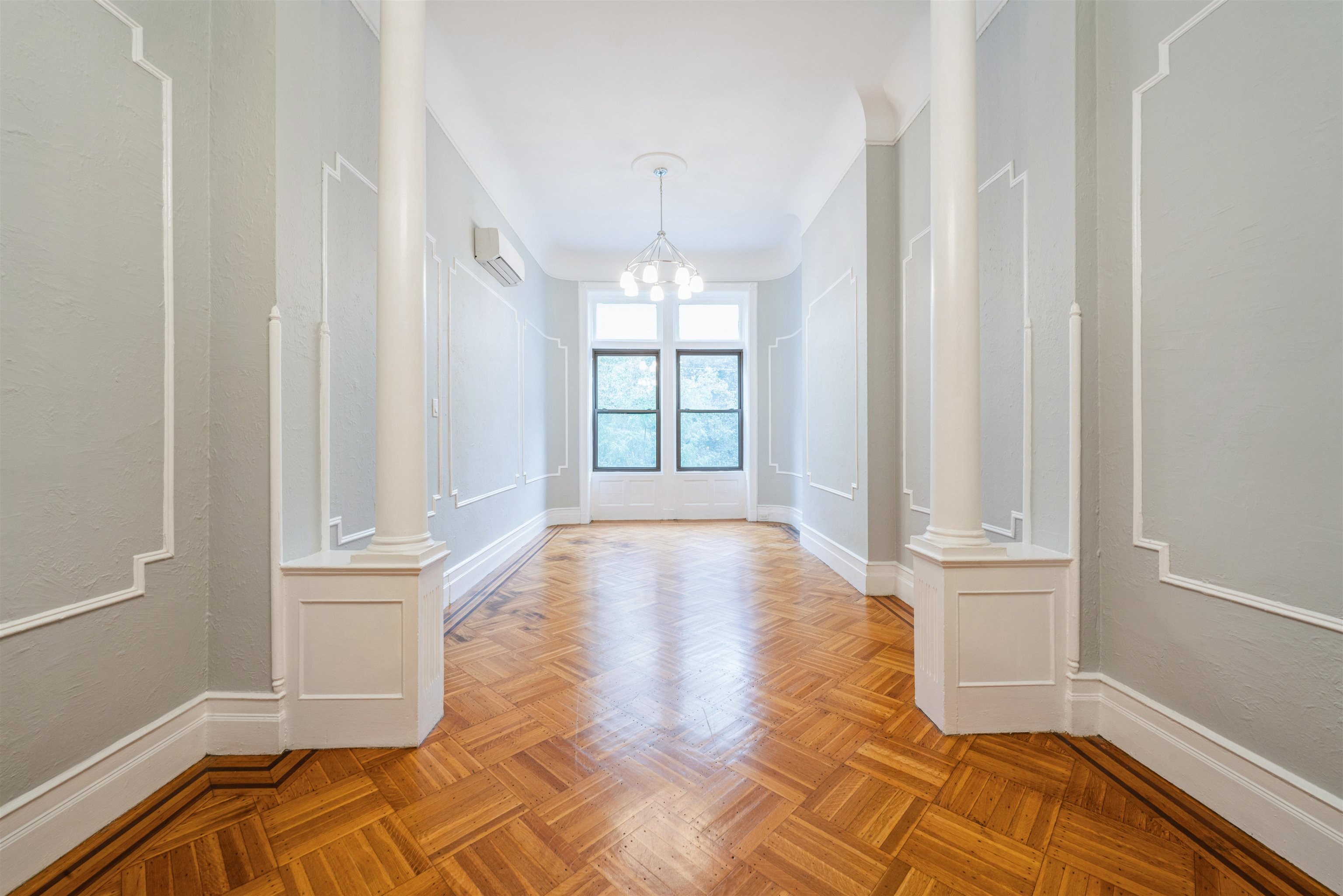 256 MONTGOMERY ST Unit: 2