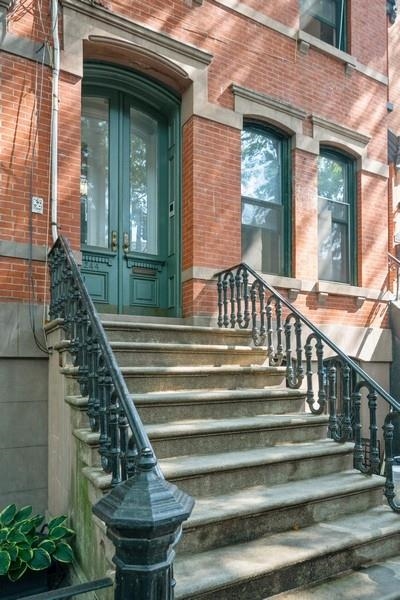 244 7TH ST