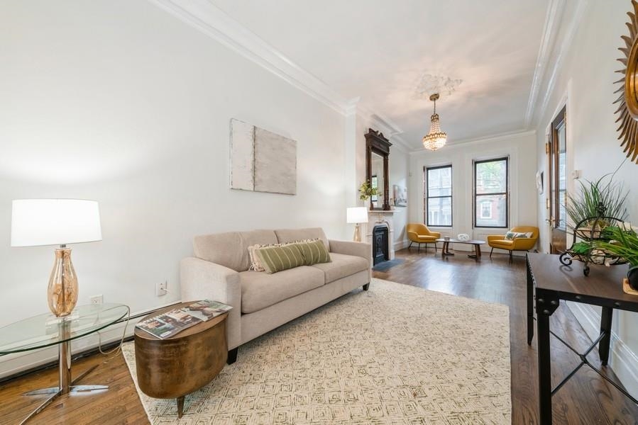 244 7TH ST